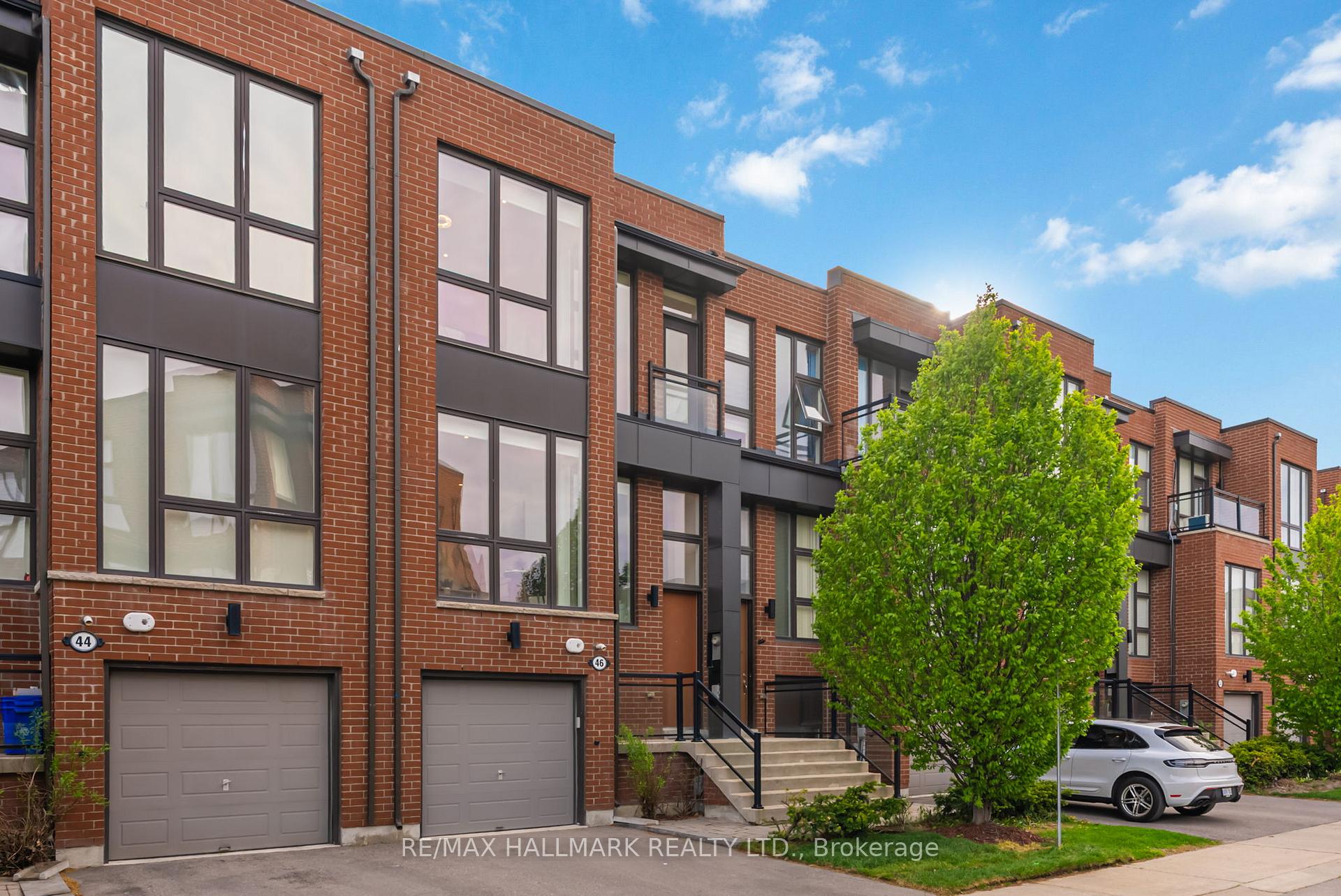 46 Crestridge Drive, Vaughan, ON L4J 0K1