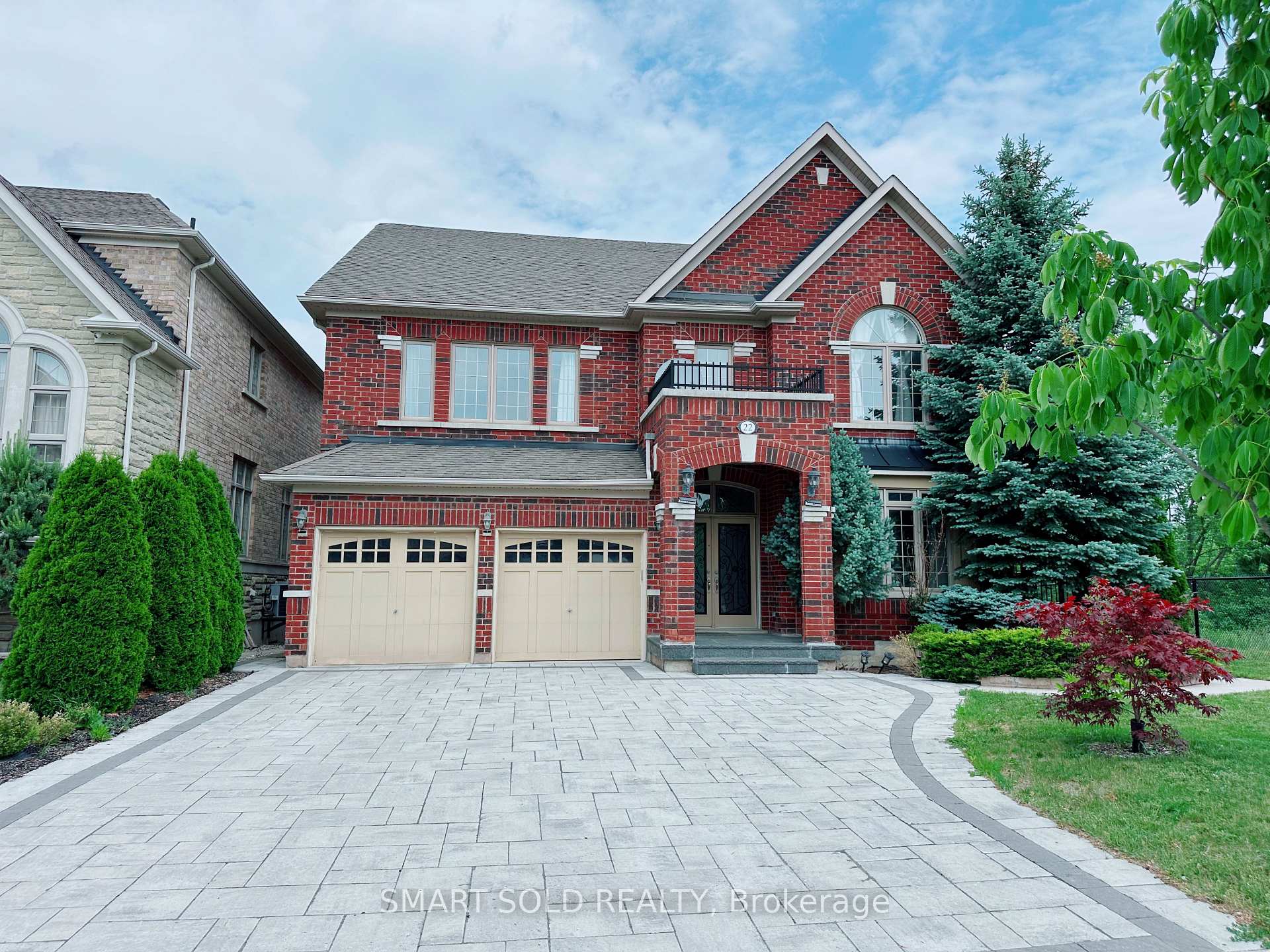 22 Sir Modesto Court, Vaughan, ON L6A 0E2