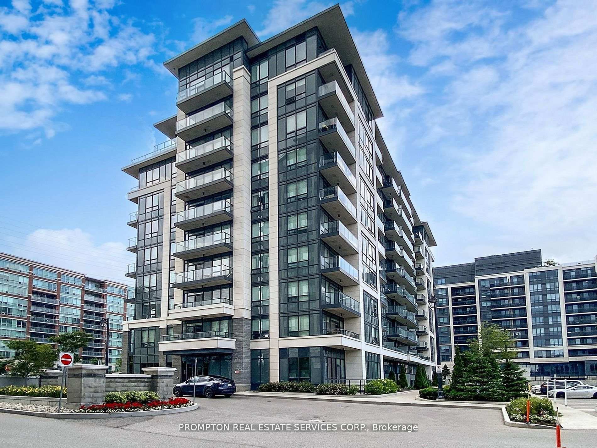 396 Highway 7 N/A E RG7, Richmond Hill, ON L4B 0G7