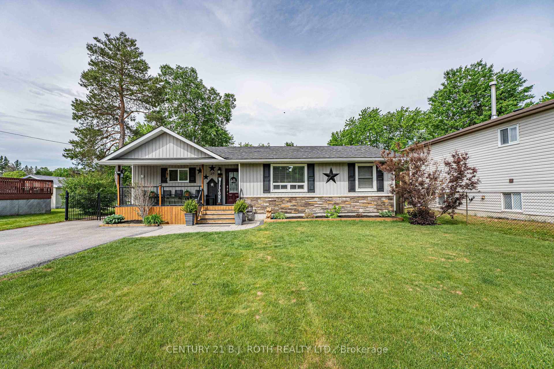 26 Coulson Avenue, Essa, ON L0M 1B3