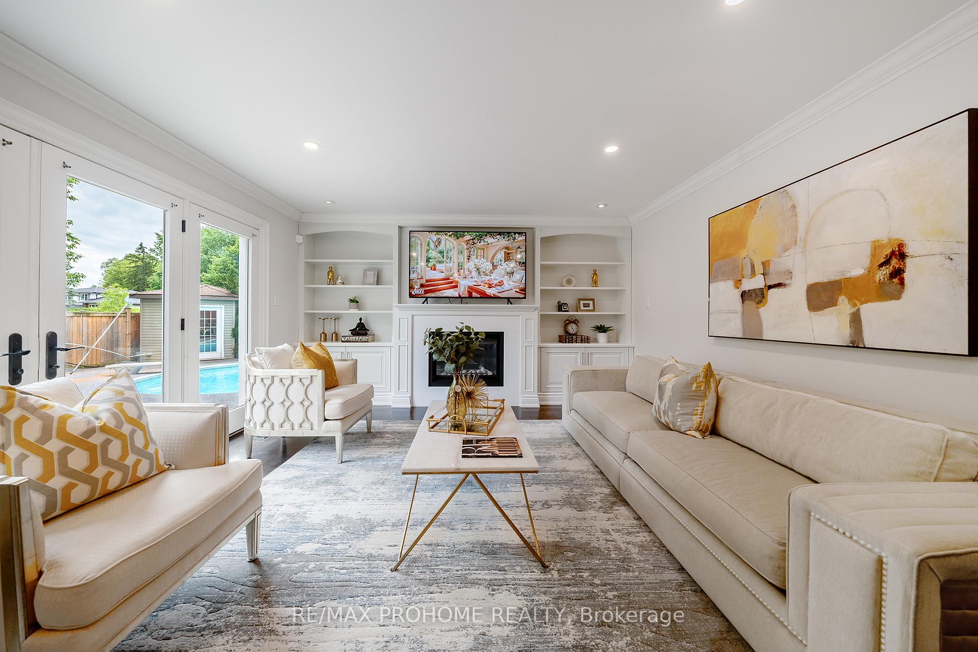 163 Carlton Road, Markham, ON L3R 3L7