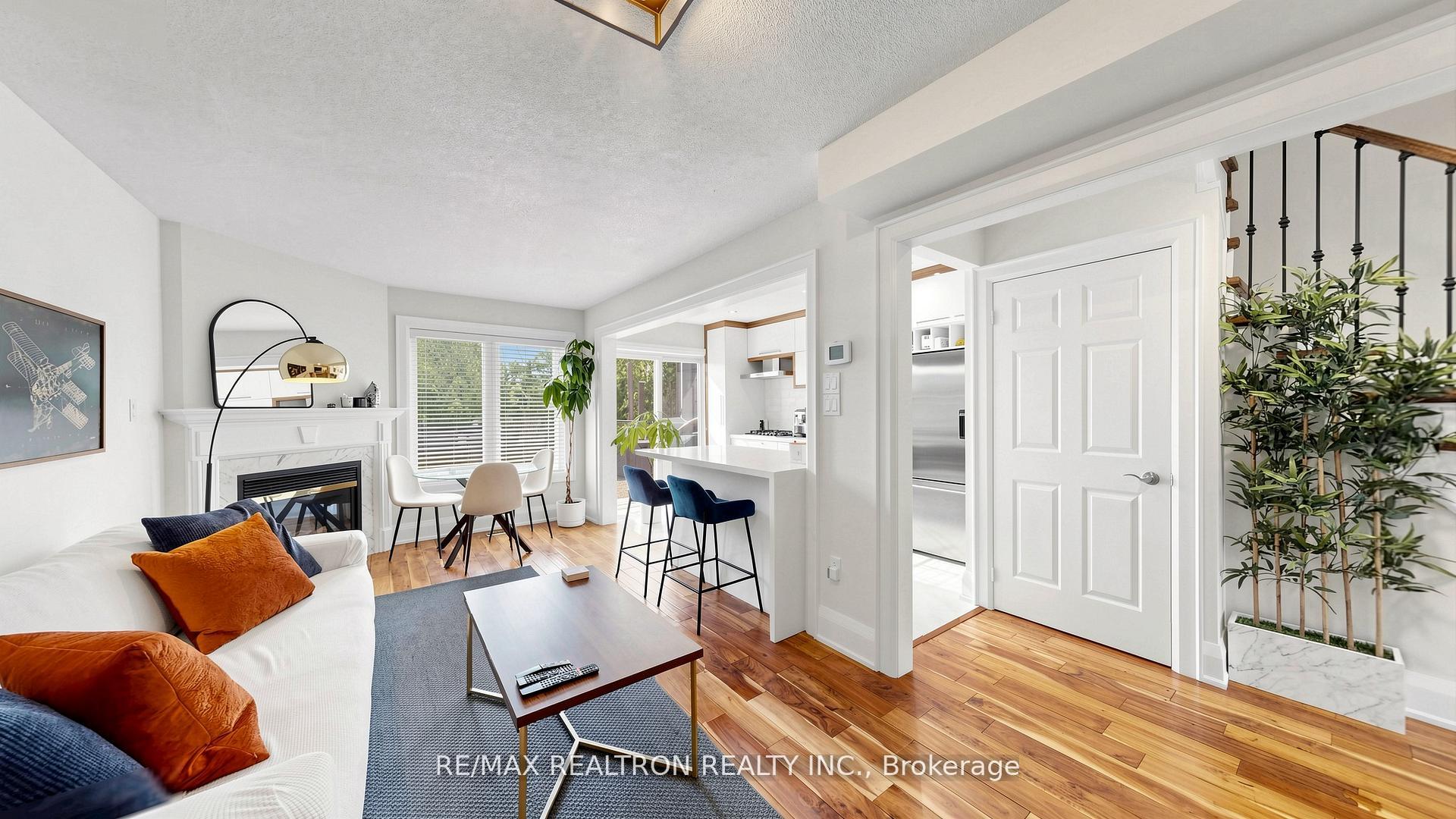 27 Mistleflower Court, Richmond Hill, ON L4E 3T9