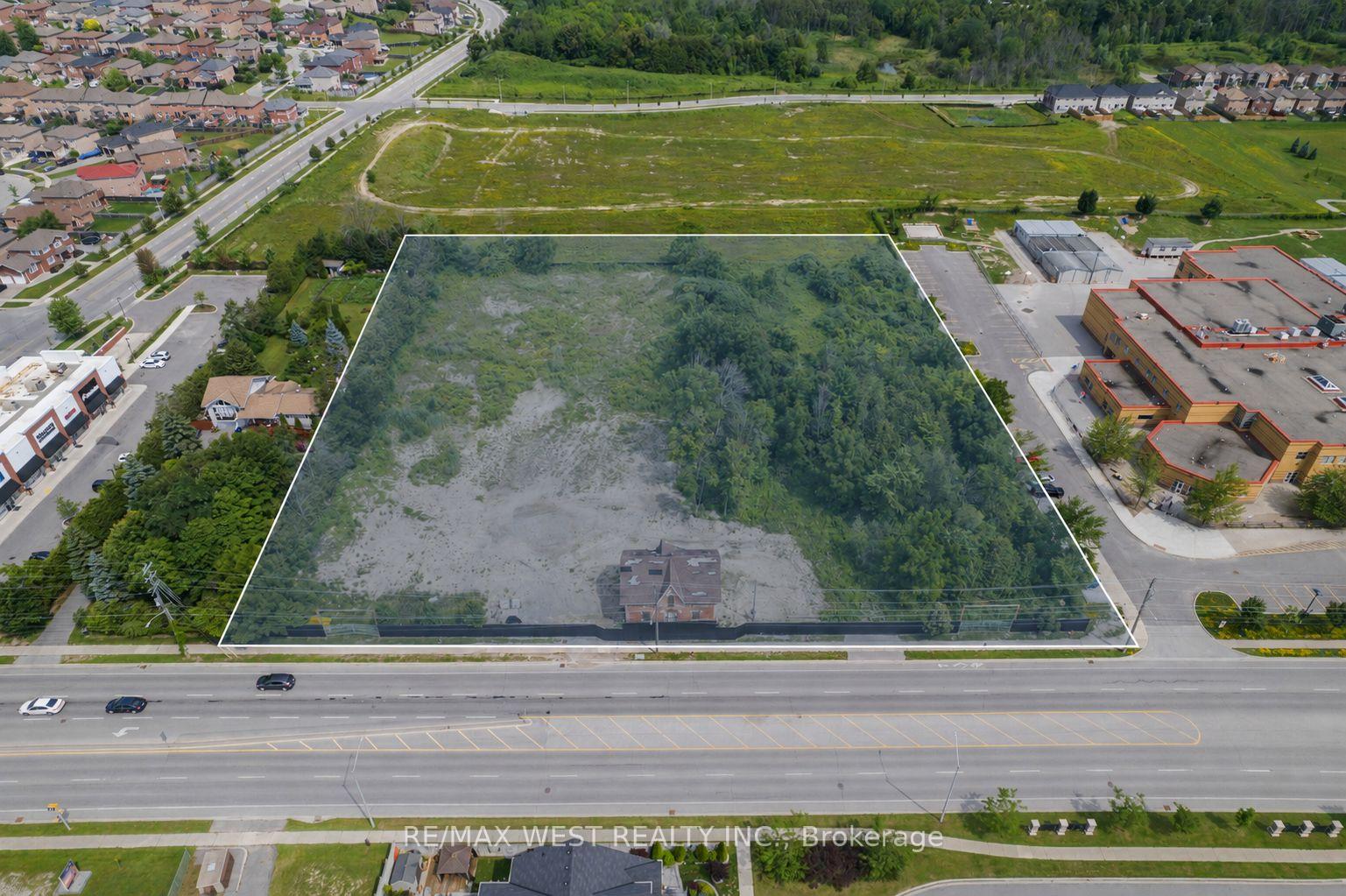 1326 Innisfil Beach Road, Innisfil, ON L9S 4B7