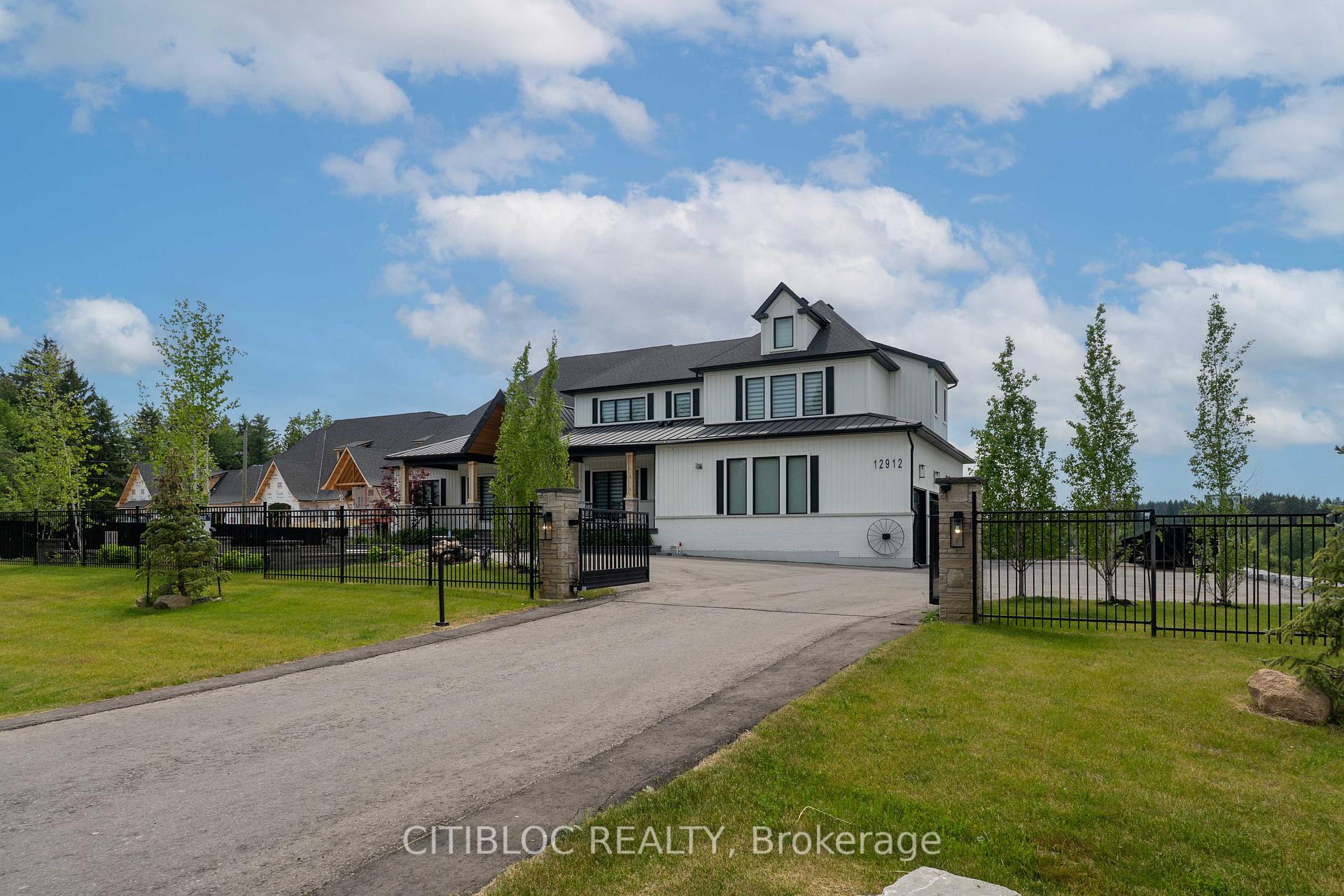 12912 Weston Road, King, ON L7B 1K4