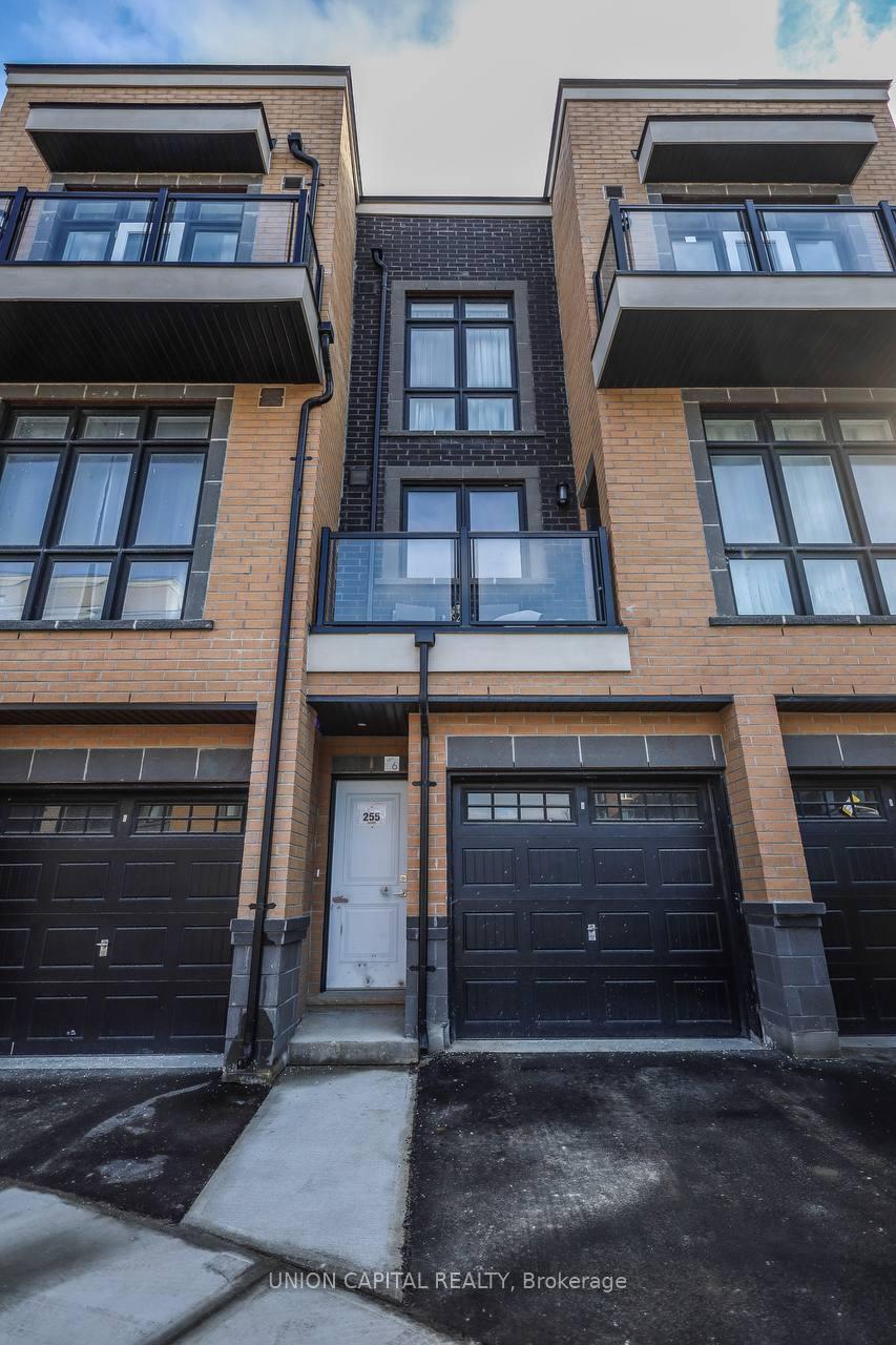 7 Phelps Lane 6, Richmond Hill, ON L4E 1J4