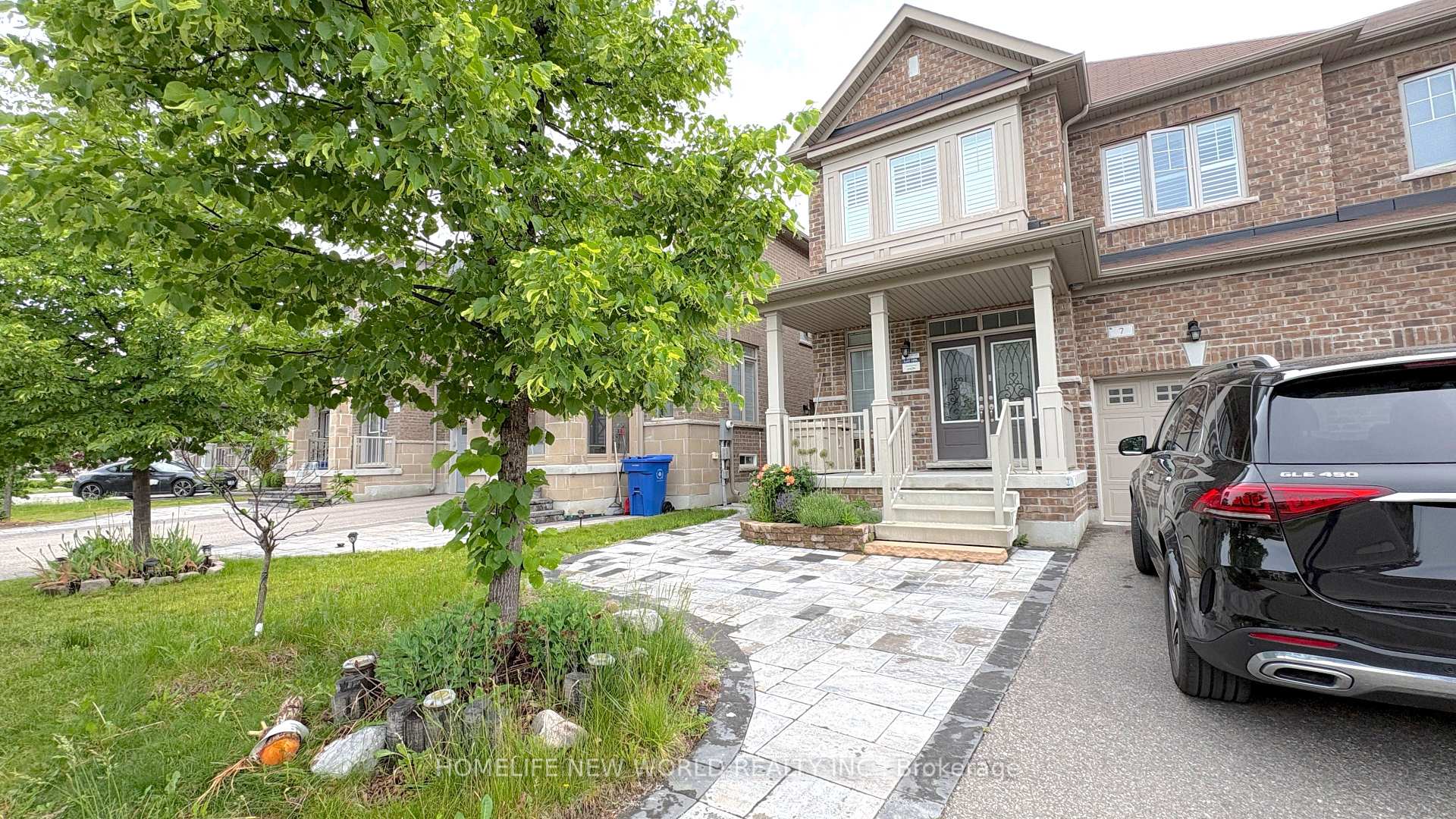 7 Chouinard Way Basement, Aurora, ON L4G 0V9