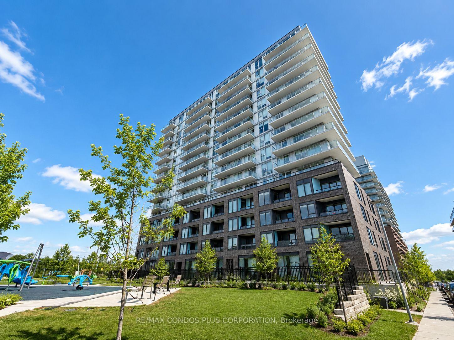 185 Deerfield Road 1302, Newmarket, ON L3Y 0G7
