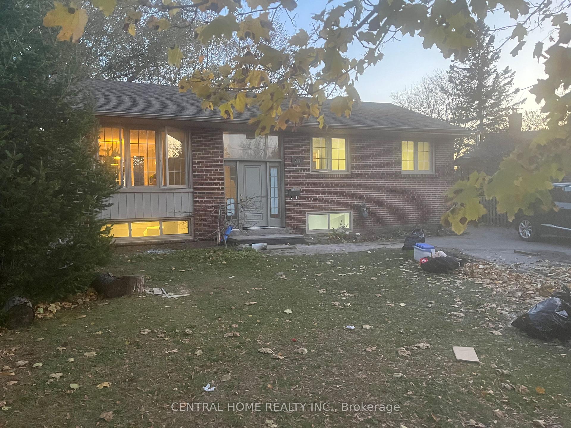 380 Bent Crescent, Richmond Hill, ON L4C 1C3
