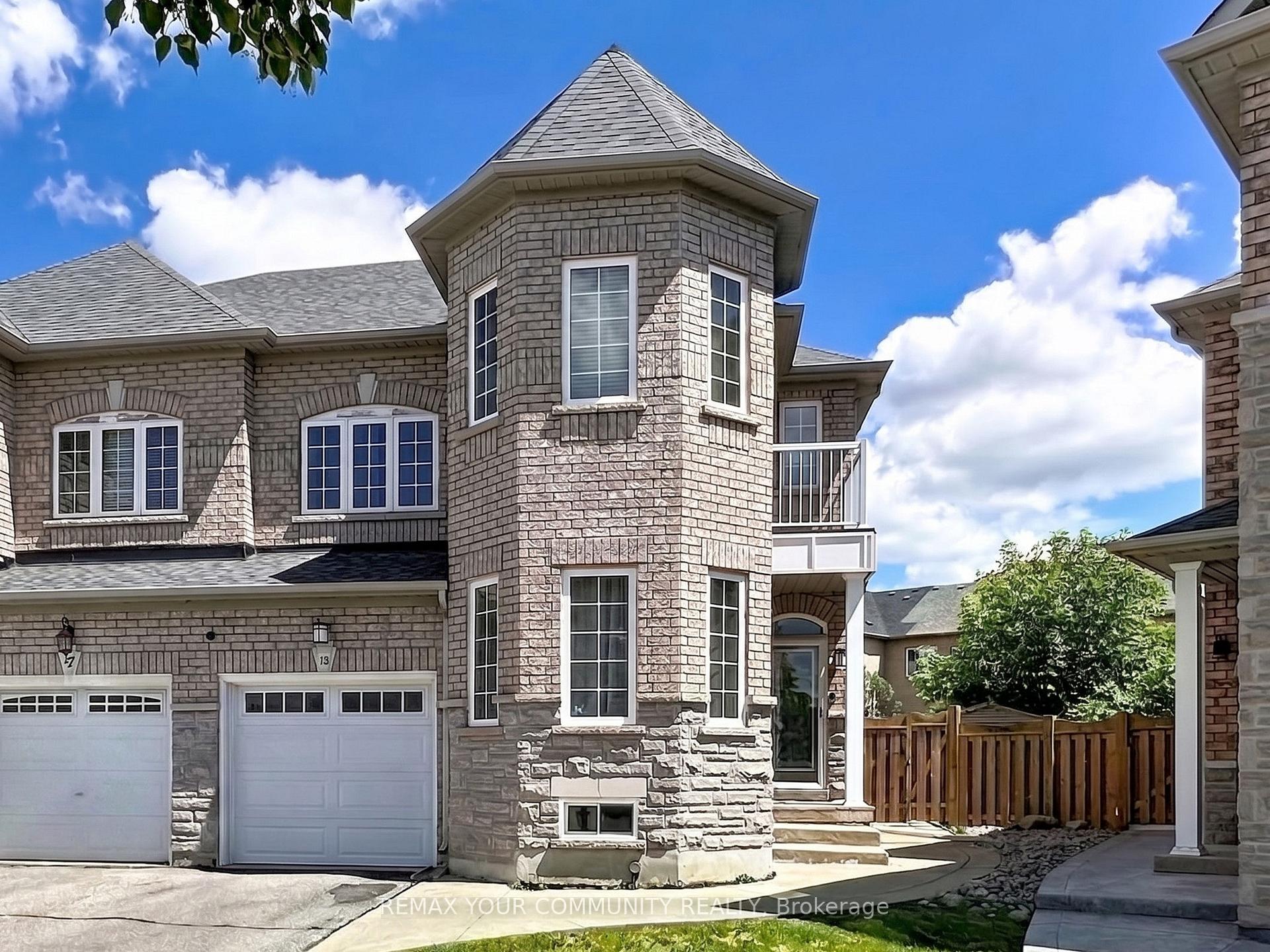 15 Bellefontaine Court, Vaughan, ON L6A 4A7