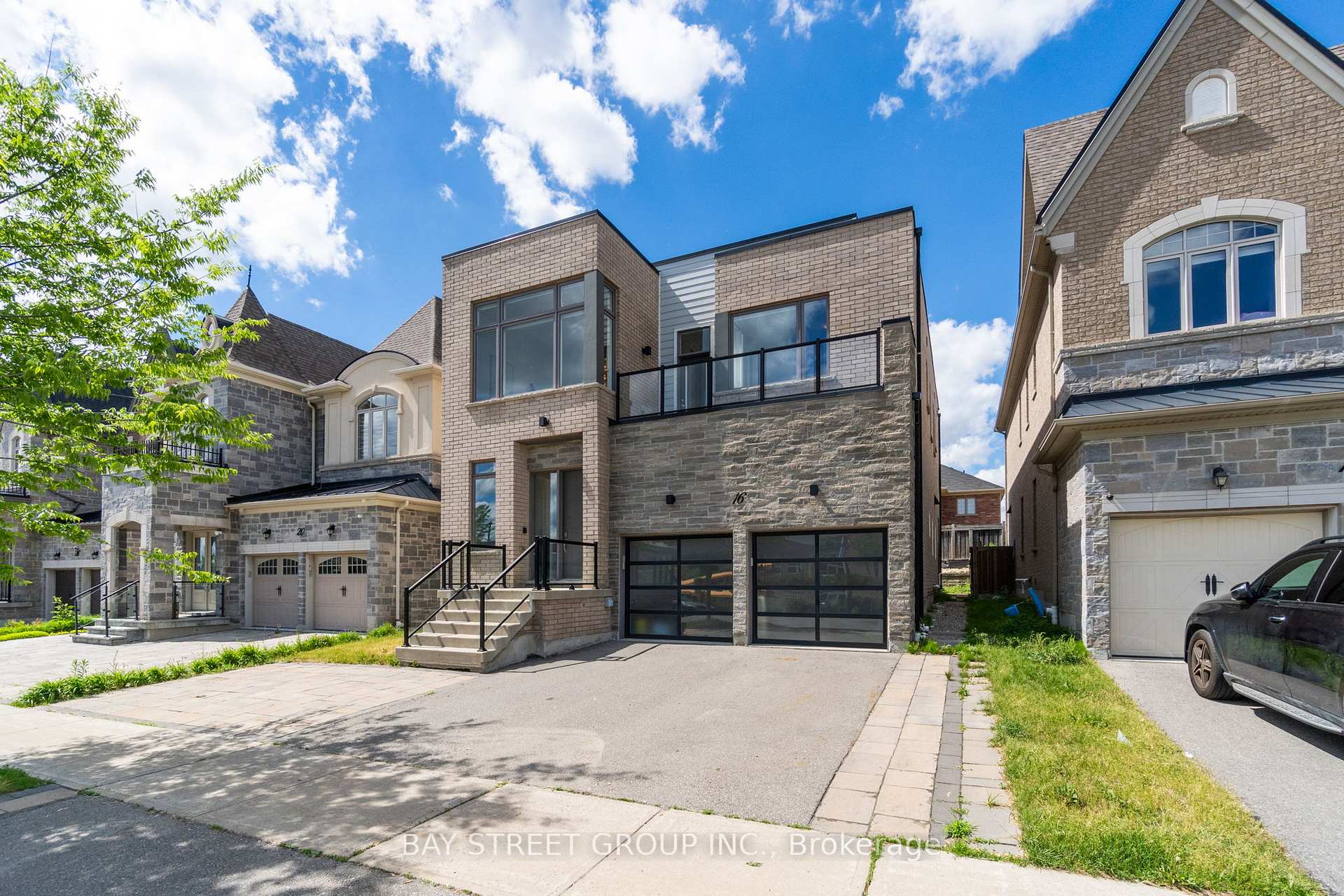 16 Farrell Road, Vaughan, ON L6A 4W7