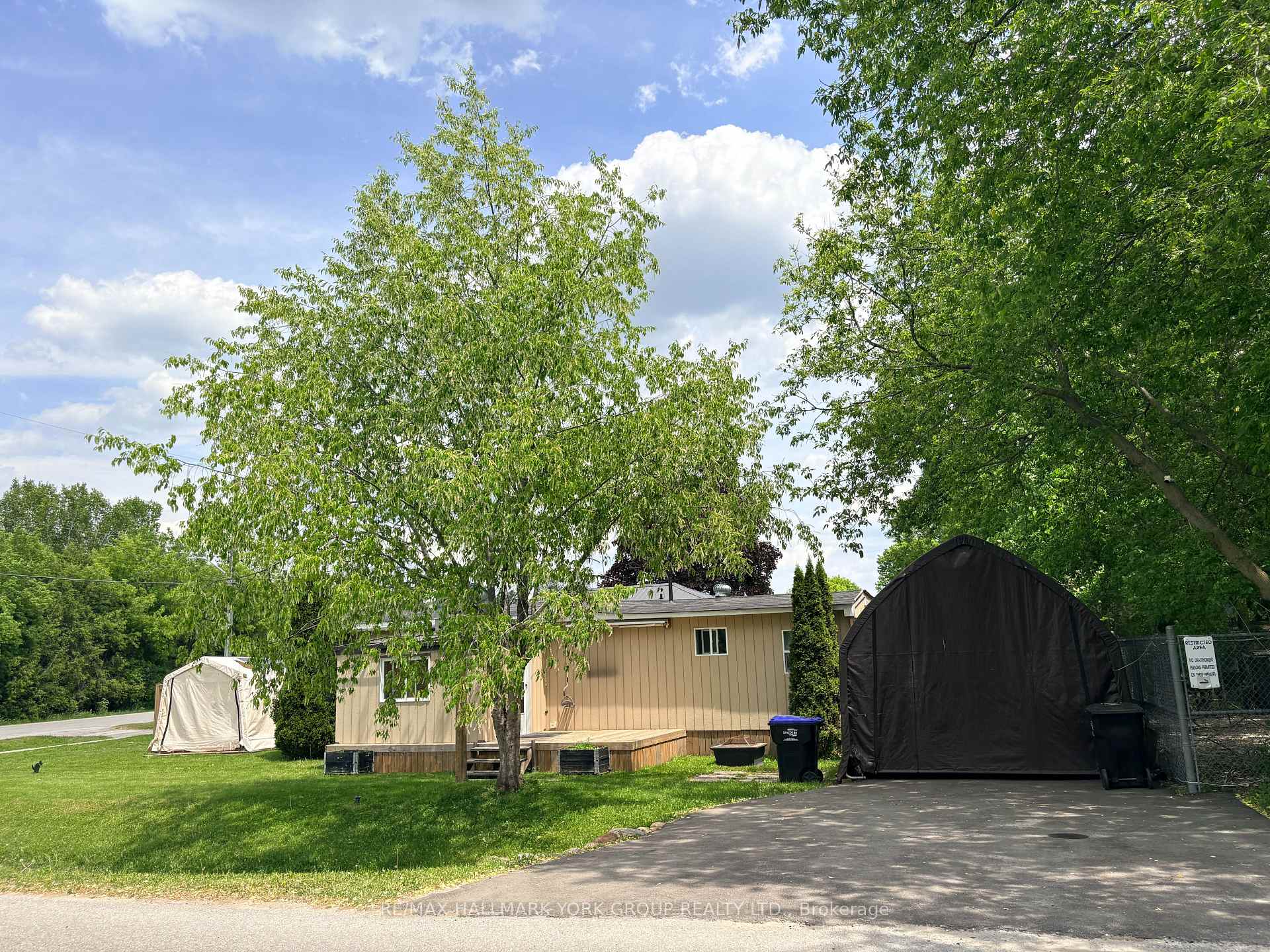 78 Vernon Street, Essa, ON L0M 1B0