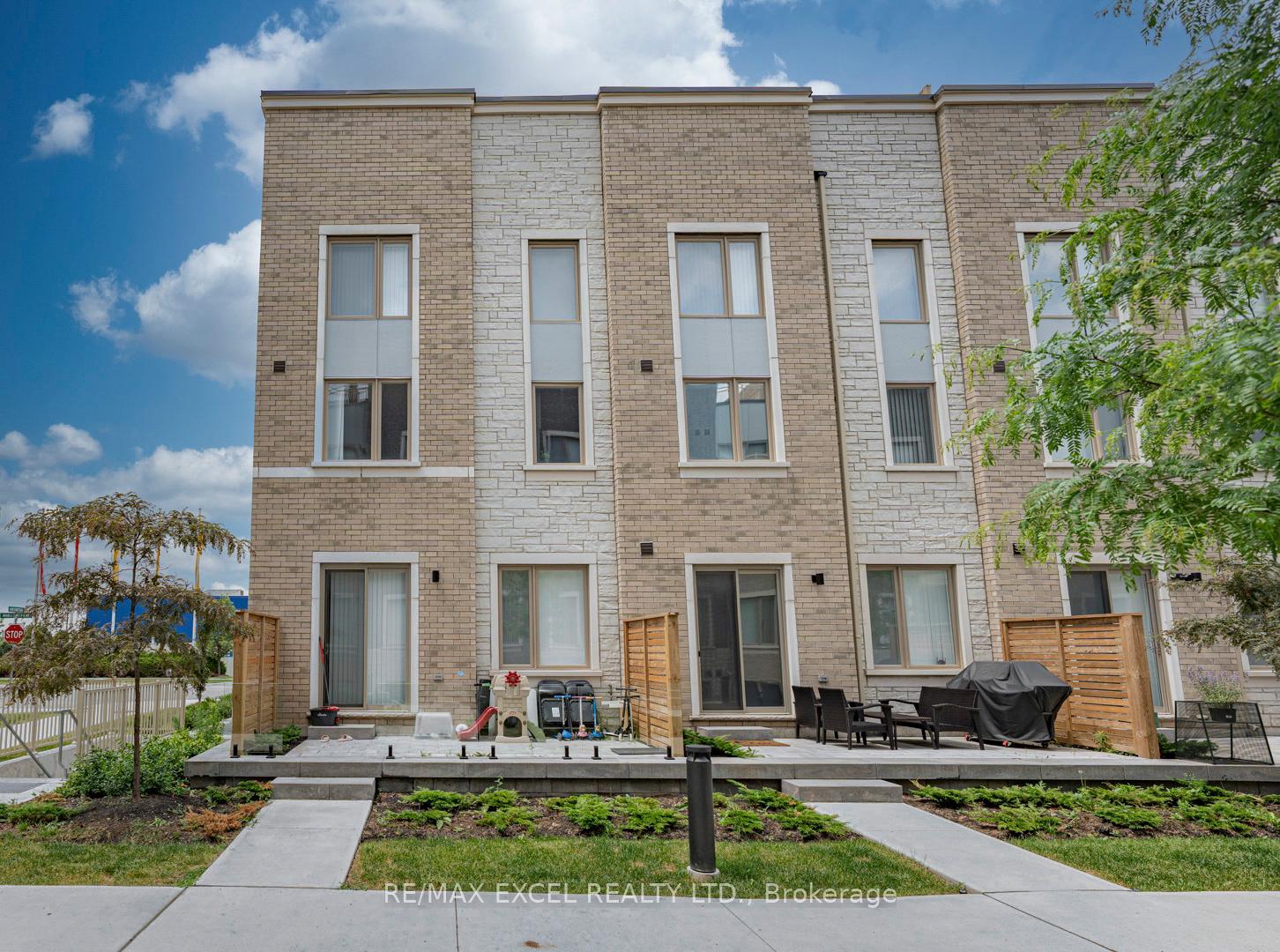 3 Mable Smith Way, Vaughan, ON L4K 0N7