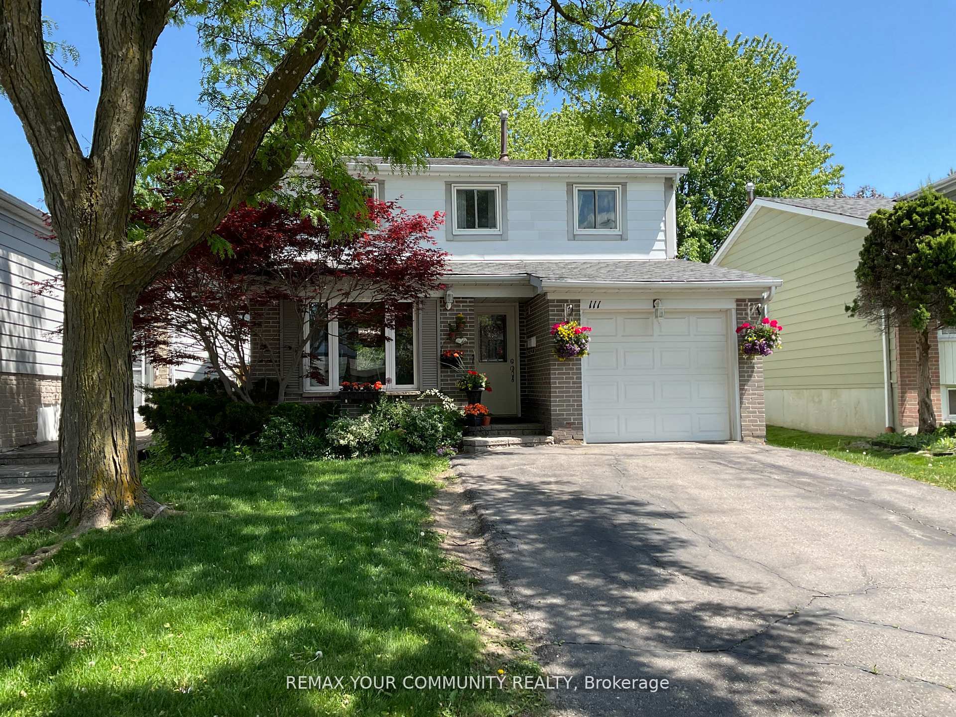 111 Springhead Gardens, Richmond Hill, ON L4C 5C3