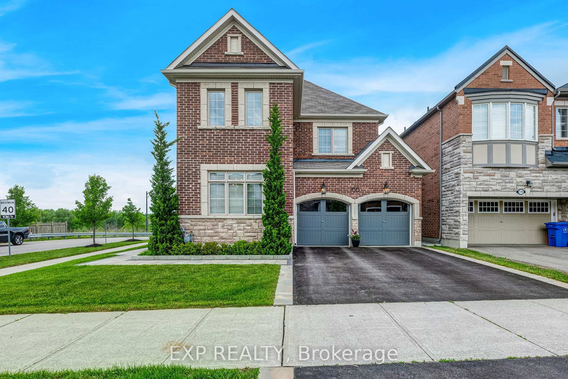 166 Baber Crescent, Aurora, ON L4G 0Y6