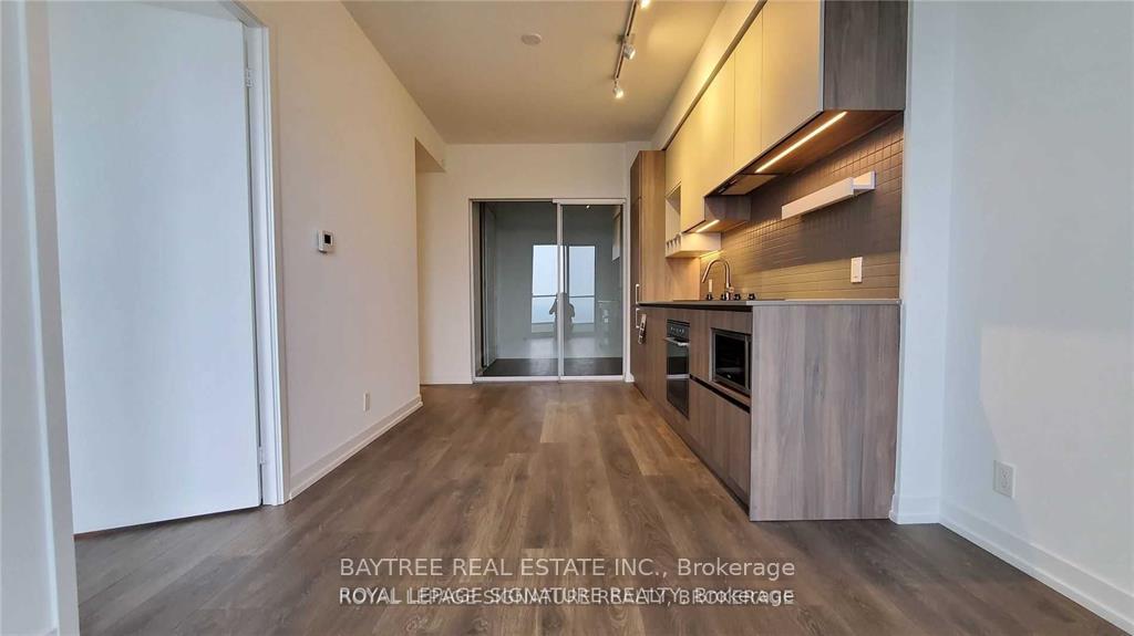 950 Portage Parkway 3607, Vaughan, ON L4K 0J7