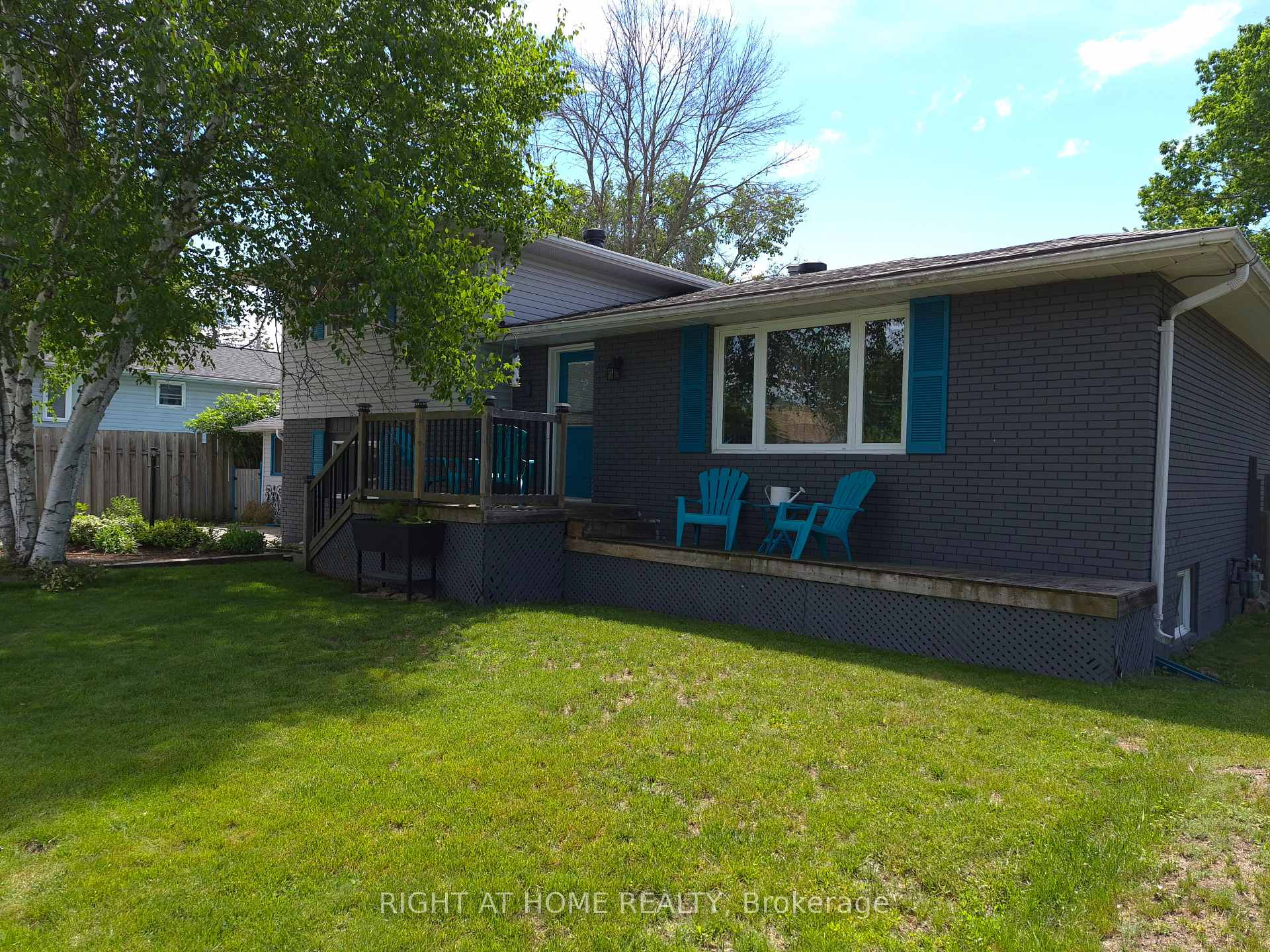 246 Calford Street, Essa, ON L0M 1B0