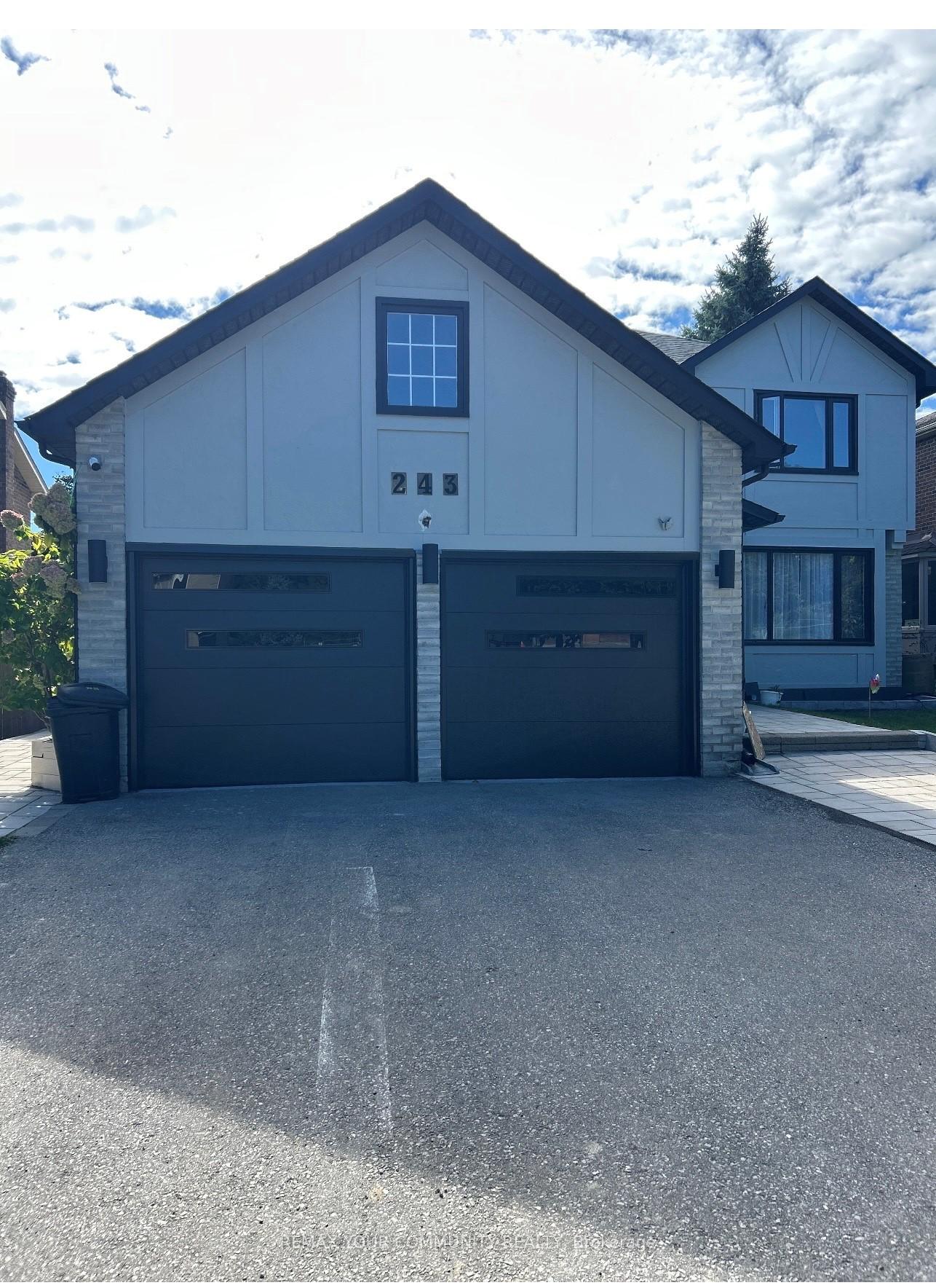 243 Orchard Heights Boulevard, Aurora, ON L4G 5A2