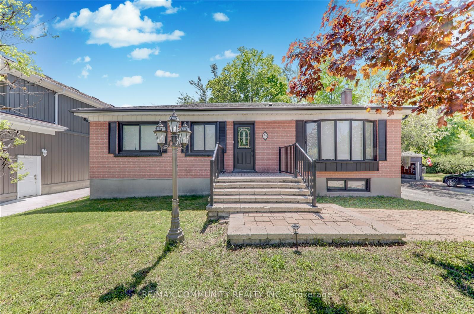 25 George Street, New Tecumseth, ON L9R 1M7