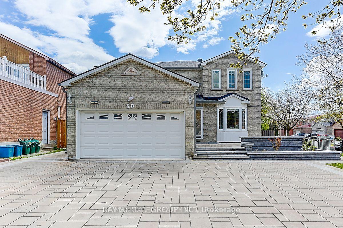 29 Featherstone Avenue, Markham, ON L3S 2H2