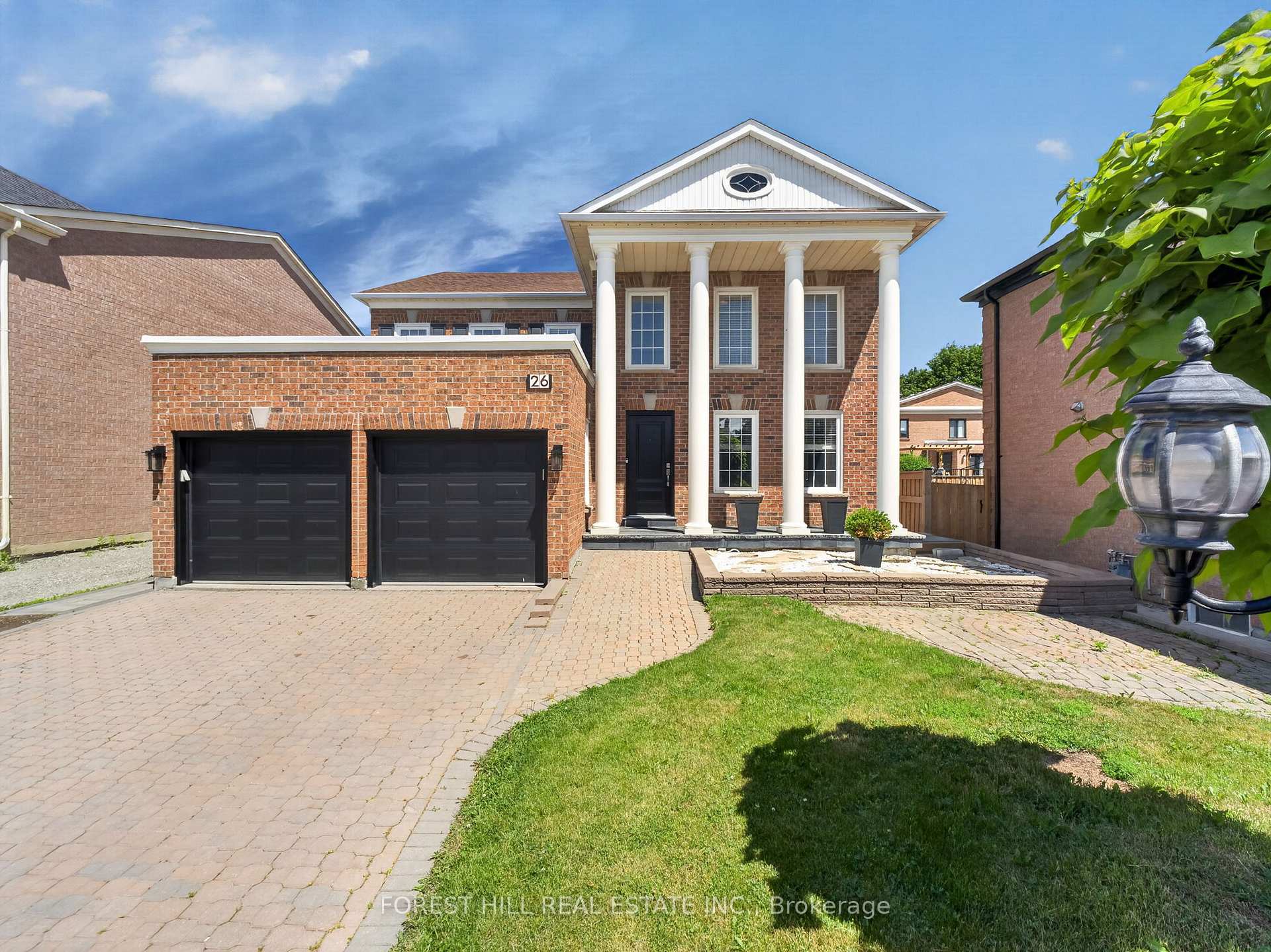 26 Cowles Court, Richmond Hill, ON L4C 9A5