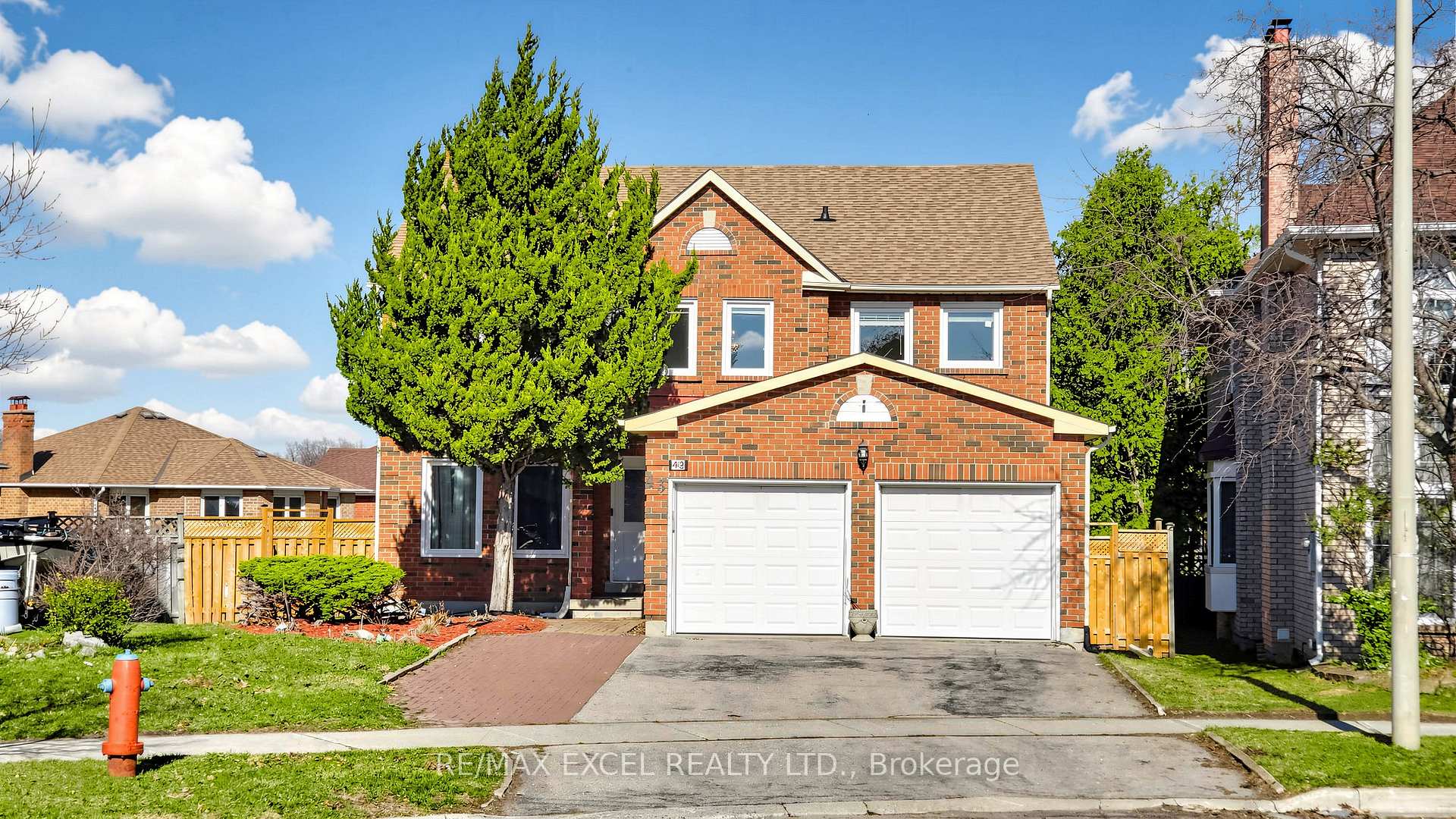 43 Piccadilly Road, Richmond Hill, ON L4B 1S9