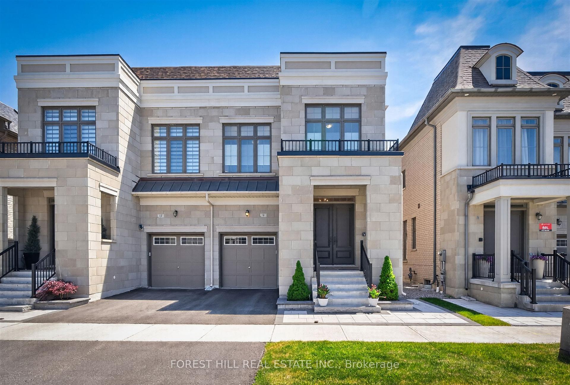 9 Quasar Avenue, Richmond Hill, ON L4C 5G9