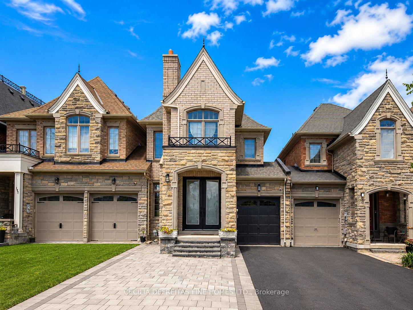 109 Alex Campbell Crescent, King, ON L7B 0C1