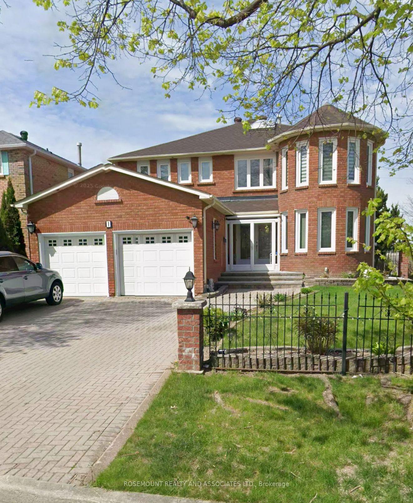 1 Dundee Crescent, Markham, ON L3R 8Y6