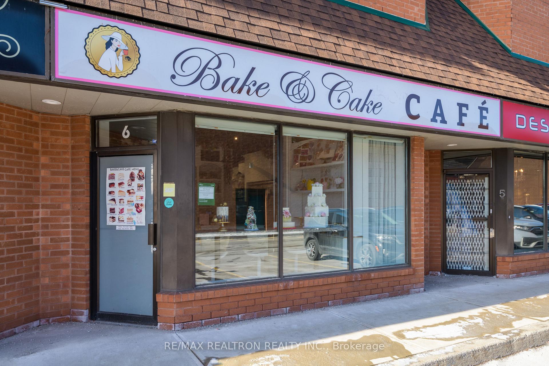 1450 Centre Street 6, Vaughan, ON L4J 3N1