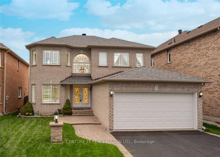 14 Montesano Crescent, Richmond Hill, ON L4B 4M9