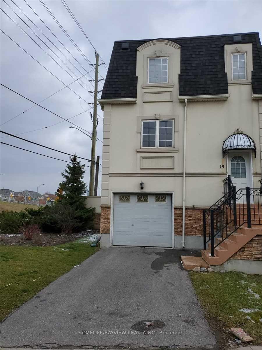 215 16th Avenue 18, Richmond Hill, ON L4C 0T9