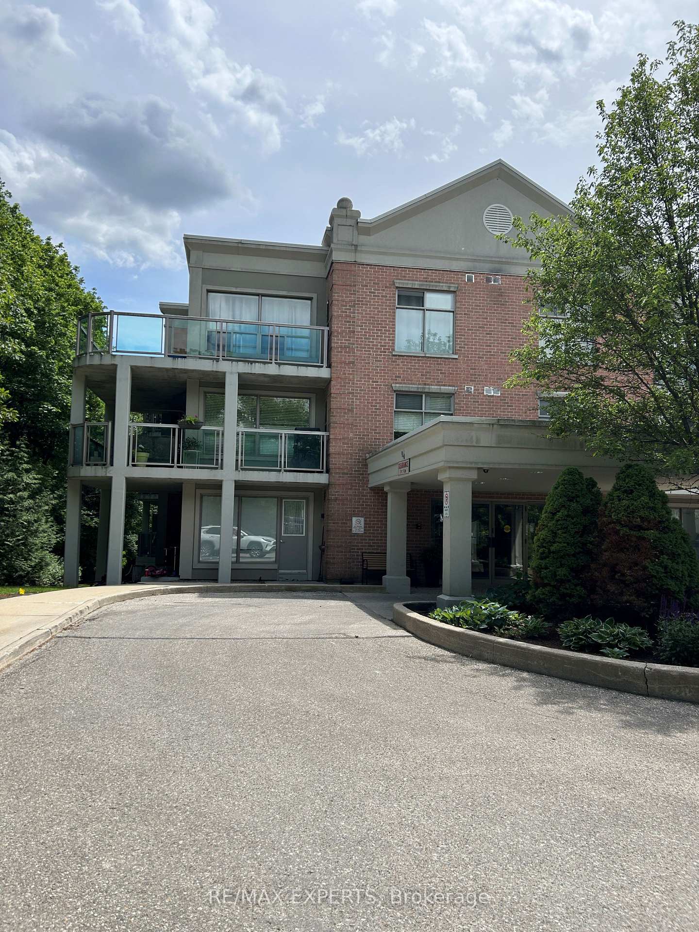 245 Pine Grove Road 108, Vaughan, ON L4L 2H7