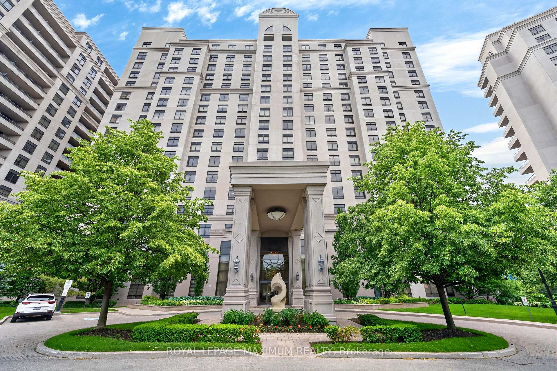 9245 Jane Street 914, Vaughan, ON L6A 0J9