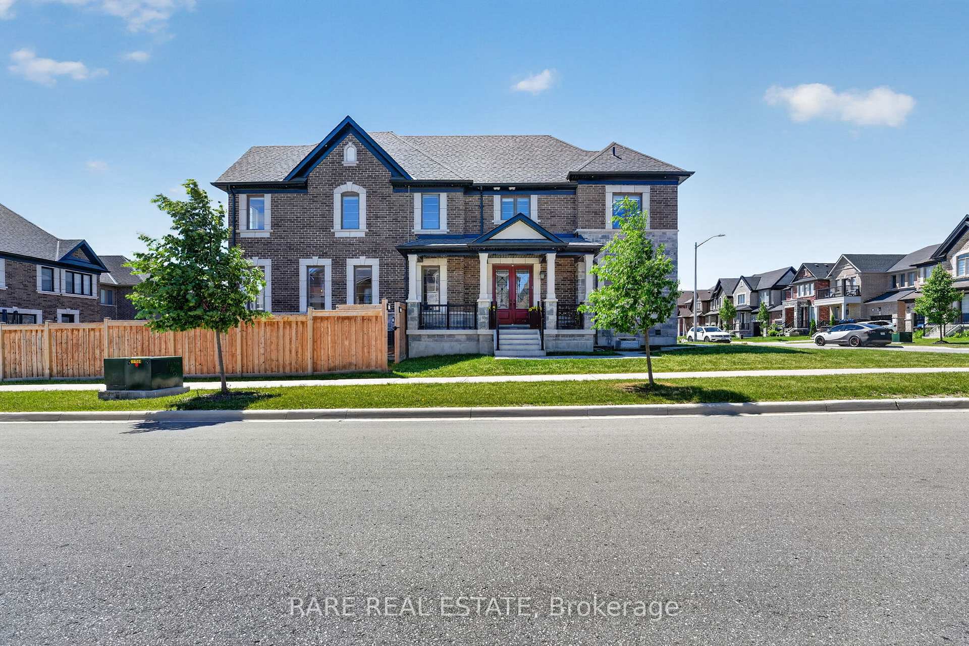 2141 Wilson Street, Innisfil, ON L9S 0N8