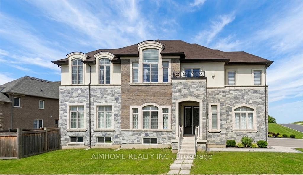 14 Dr Pearson Court, East Gwillimbury, ON L9N 0L6