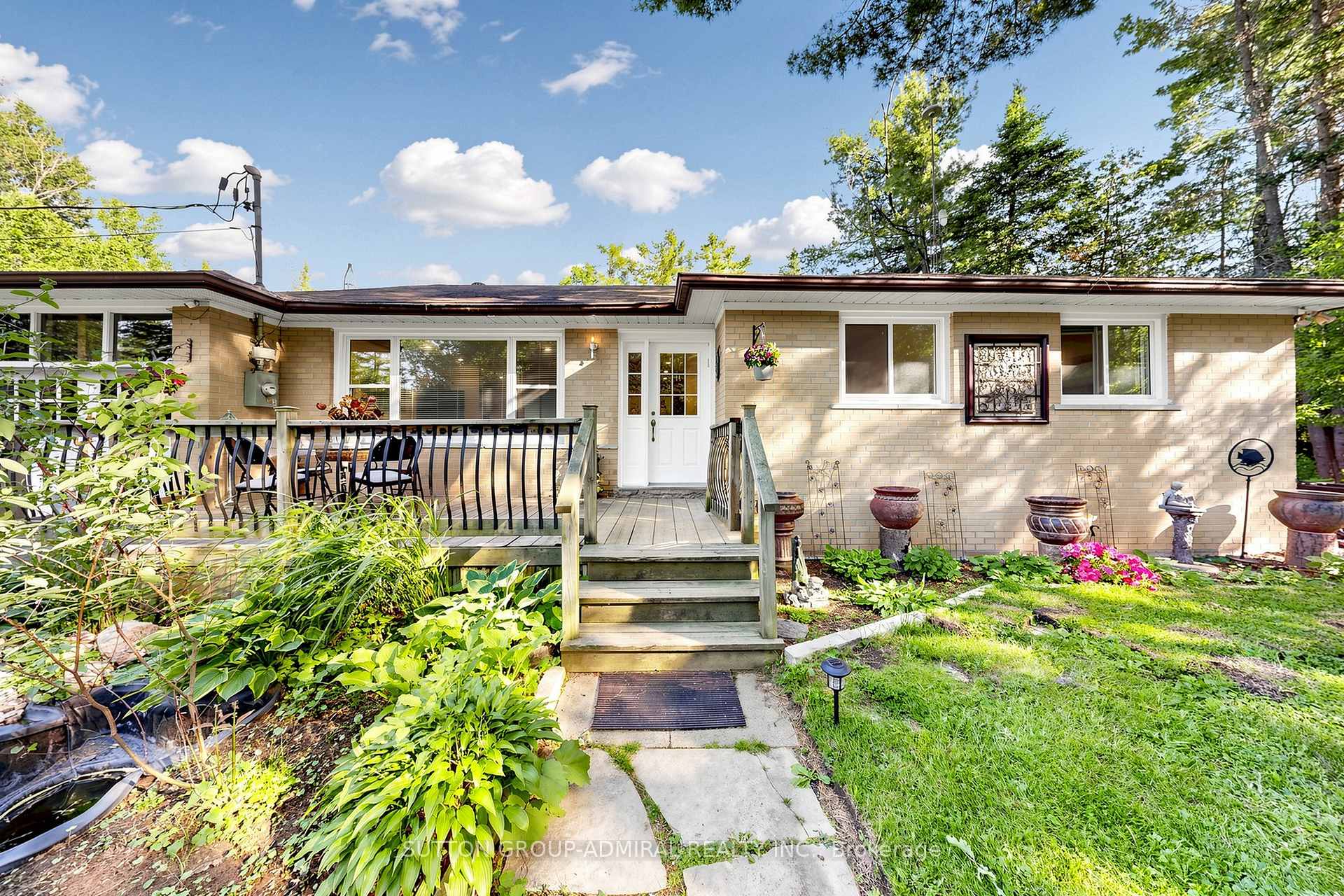 49 Klimek Boulevard, Georgina, ON L0E 1N0
