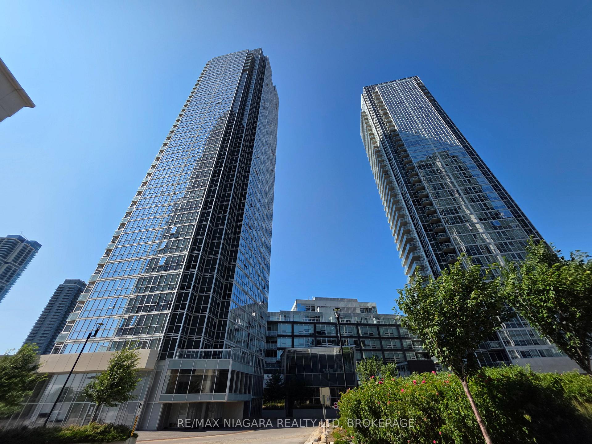 2916 highway 7 Road W 3503, Vaughan, ON L4K 0K6
