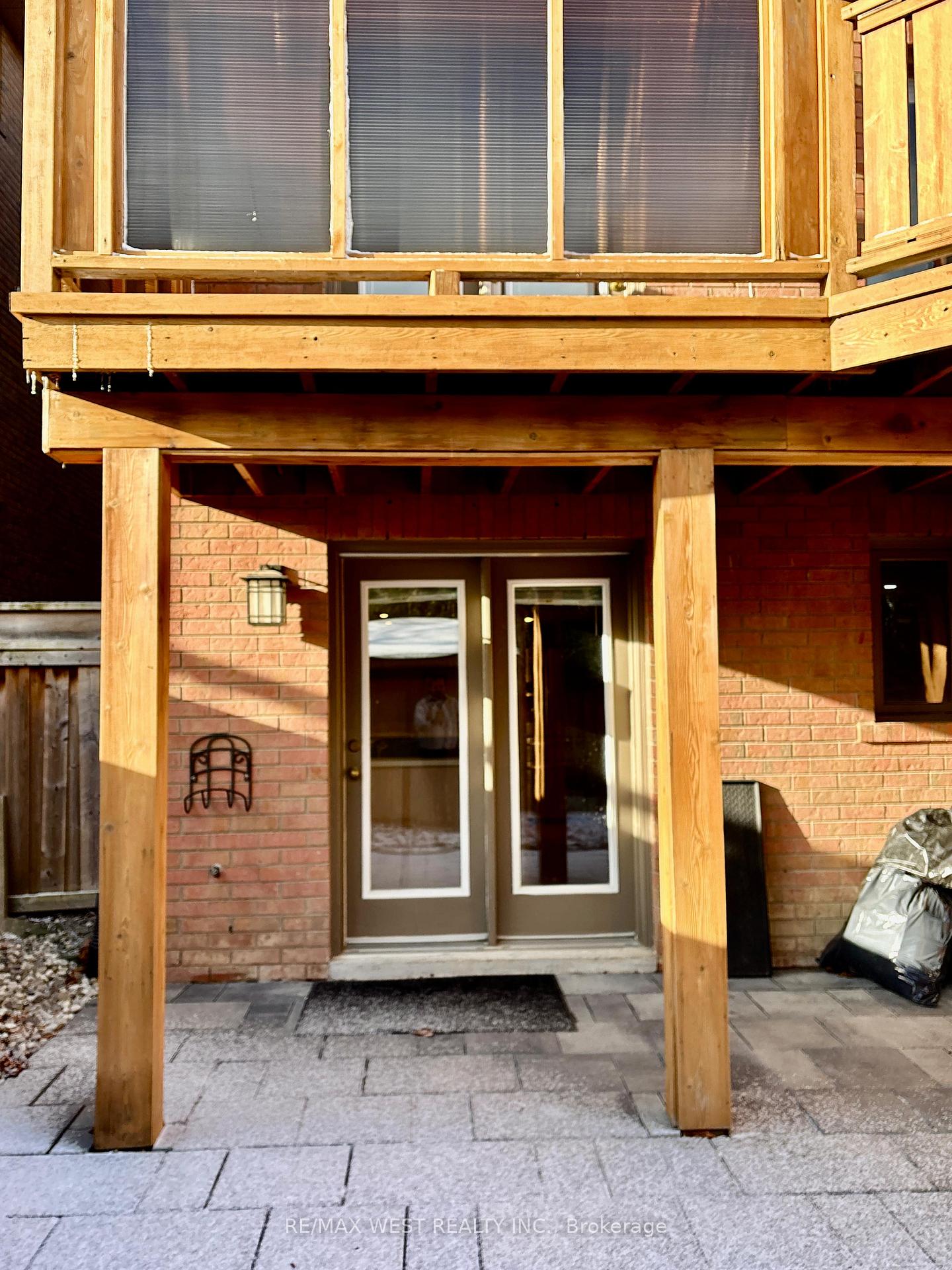 463 Hewitt Circle, Newmarket, ON L3X 2M1
