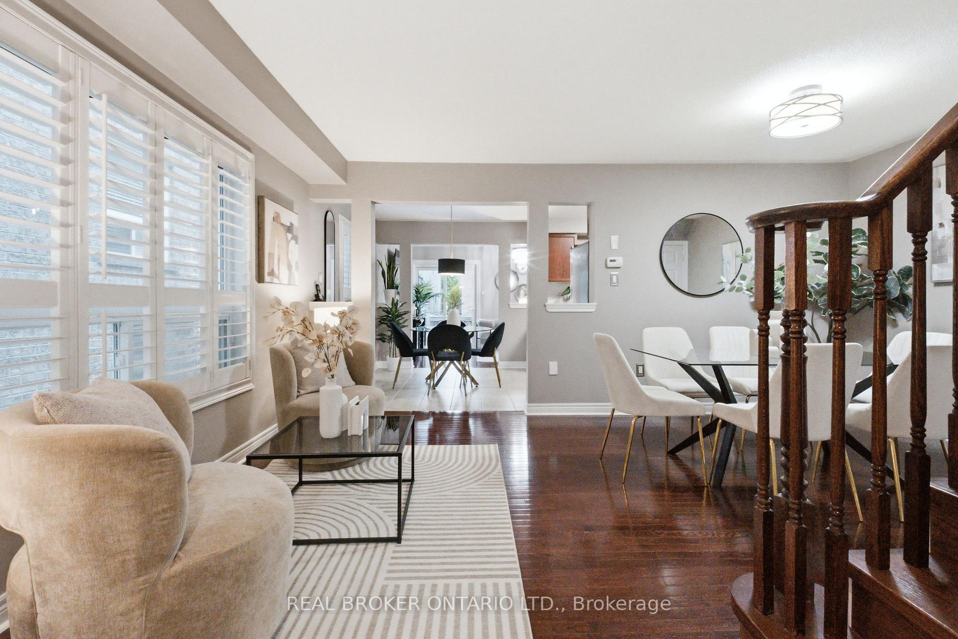 27 Harvest Hills Boulevard, East Gwillimbury, ON L9N 0A6
