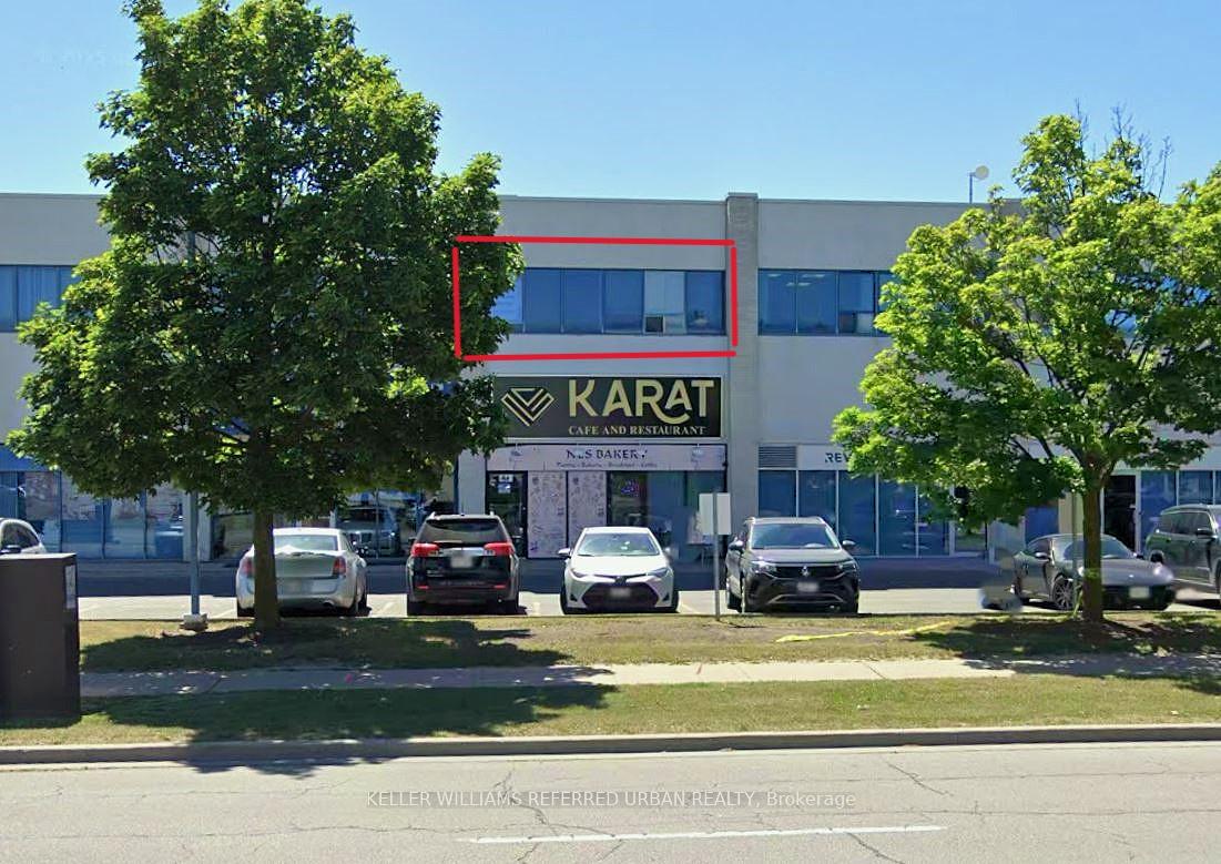 27 Roytec Road 8, Vaughan, ON L4L 8E3