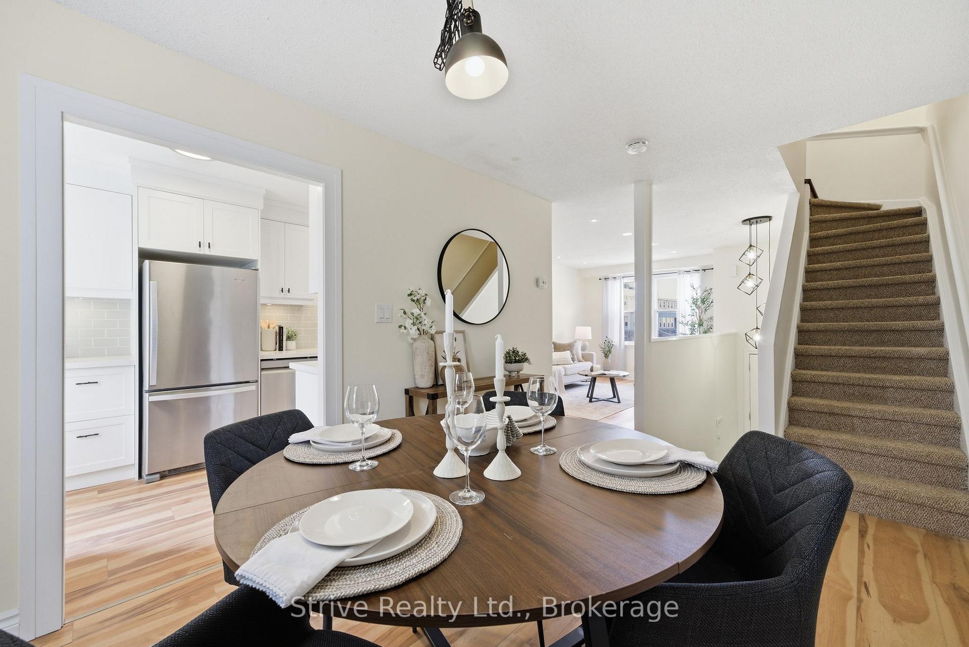 1718 John Street 33, Markham, ON L3T 1Y9