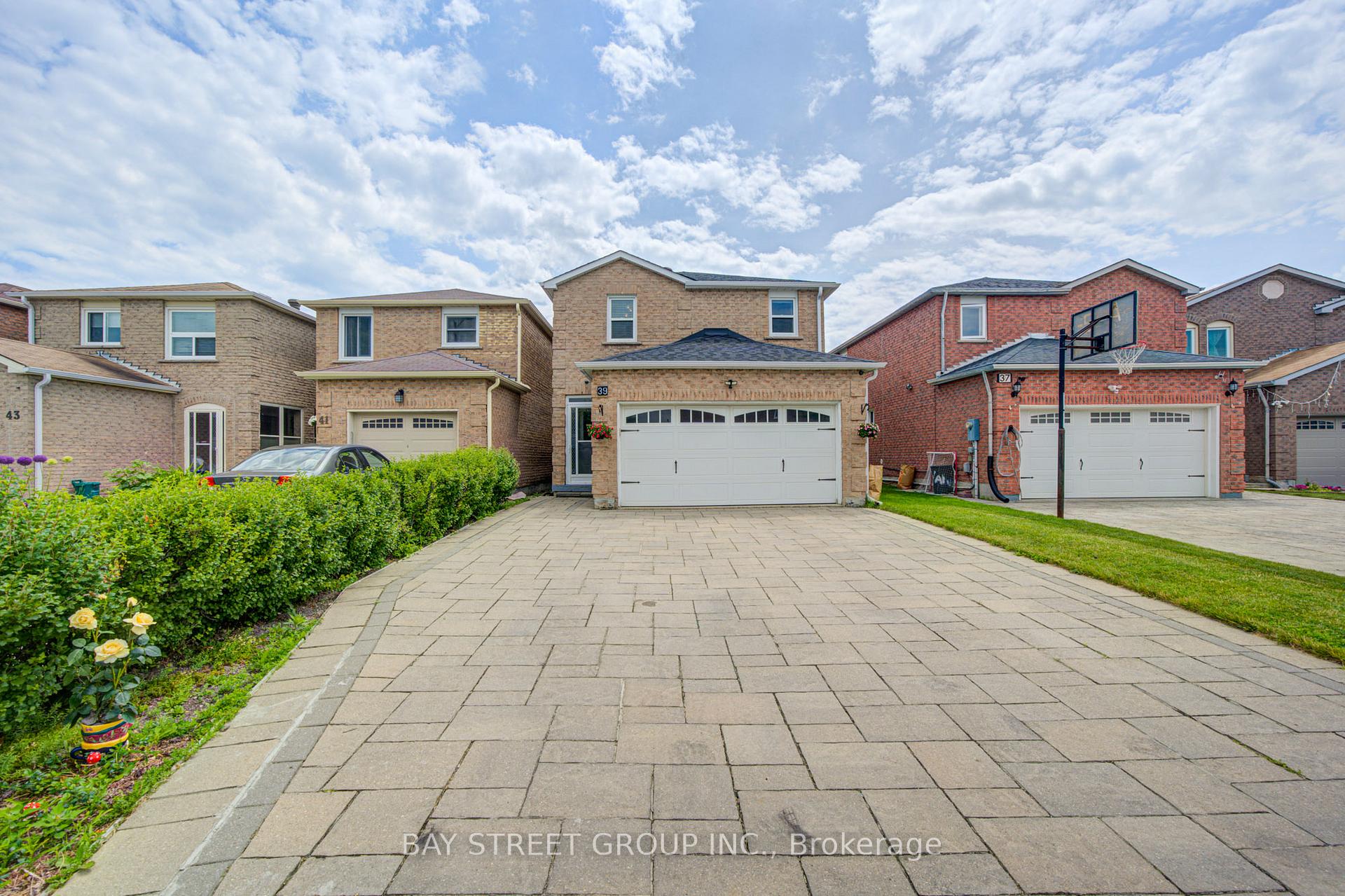 39 Ketchum Crescent, Markham, ON L3S 3G2