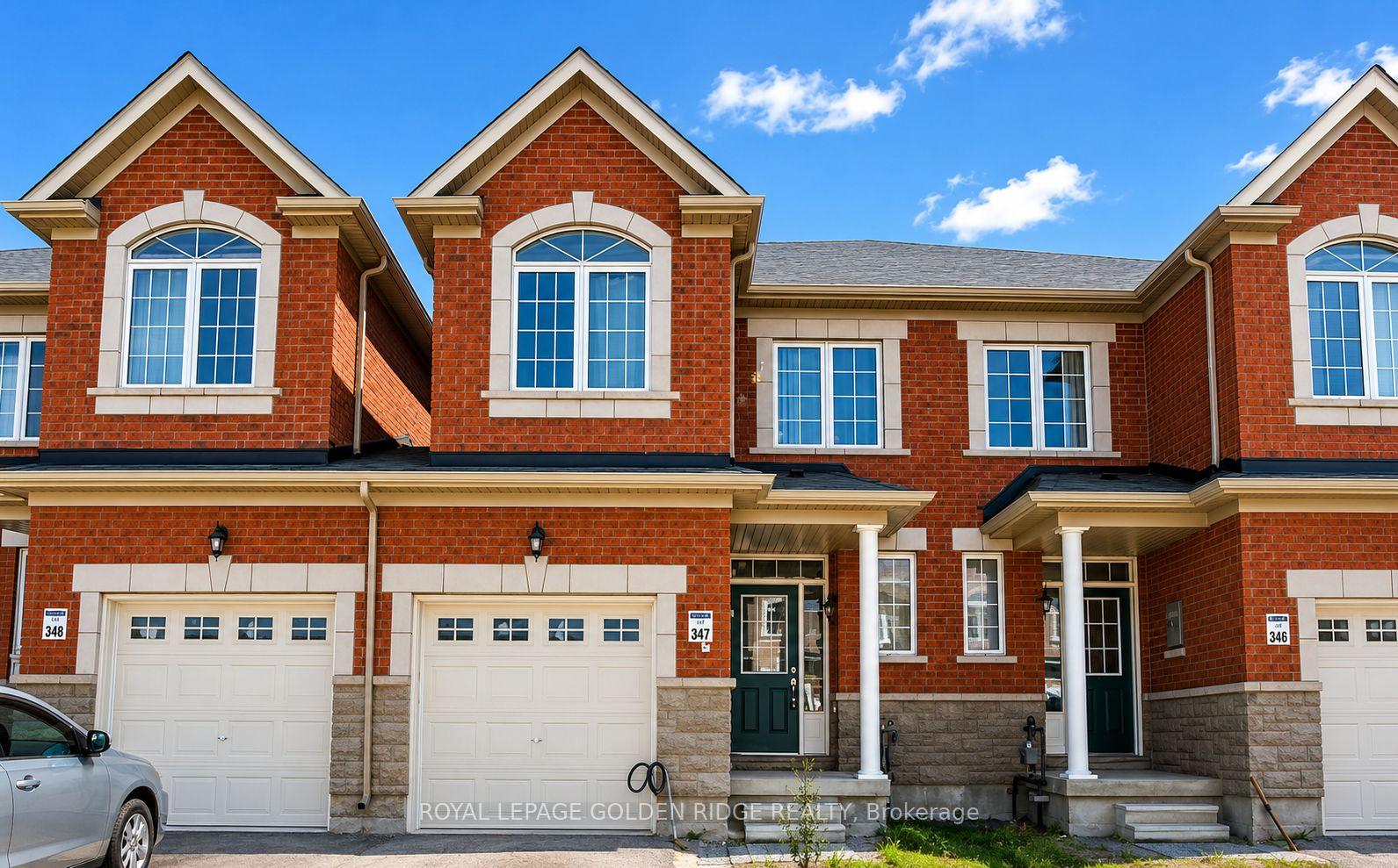 162 Collin Court, Richmond Hill, ON L4E 0X7