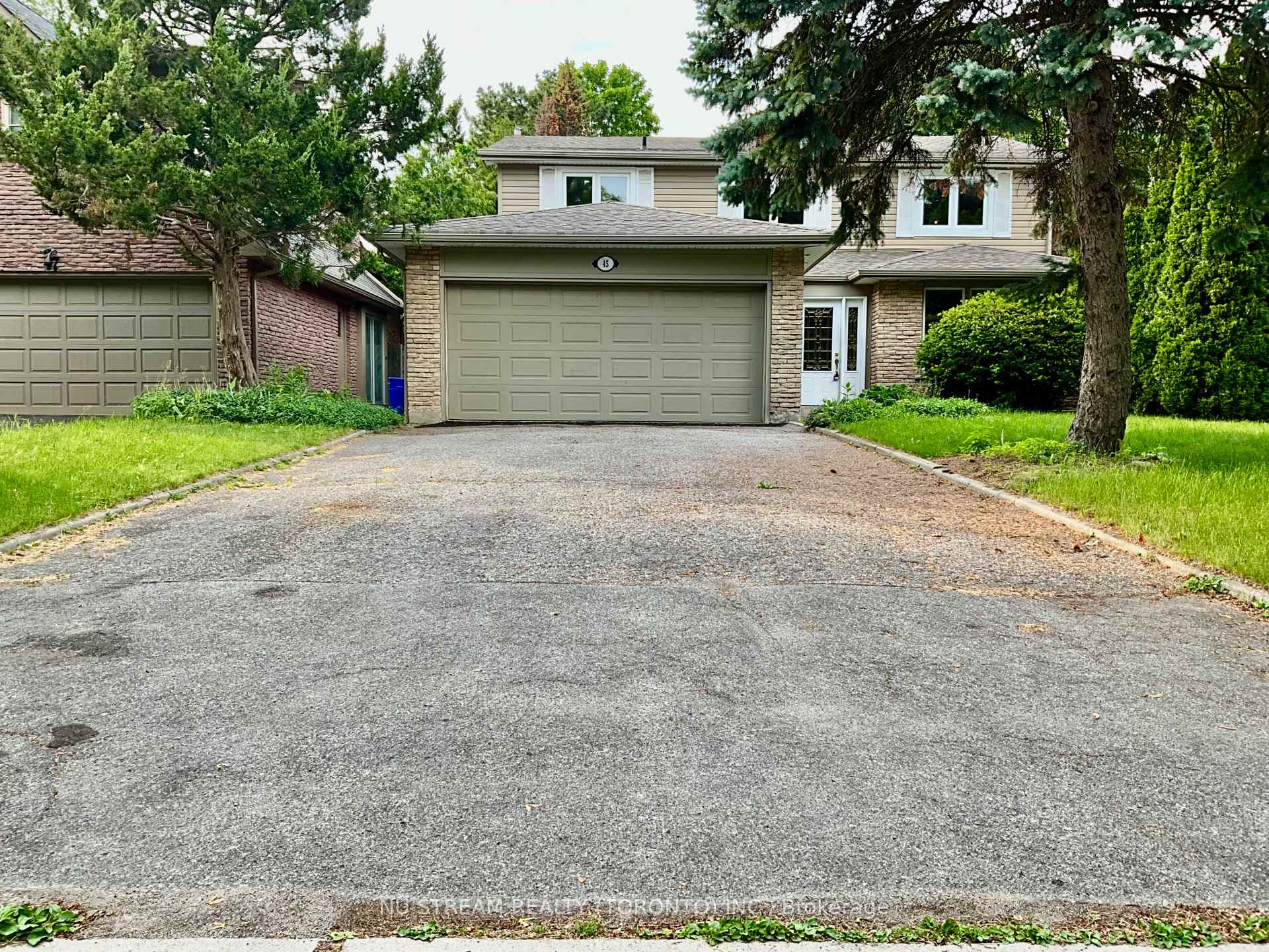 45 Emmeloord Crescent, Markham, ON L3R 1P9