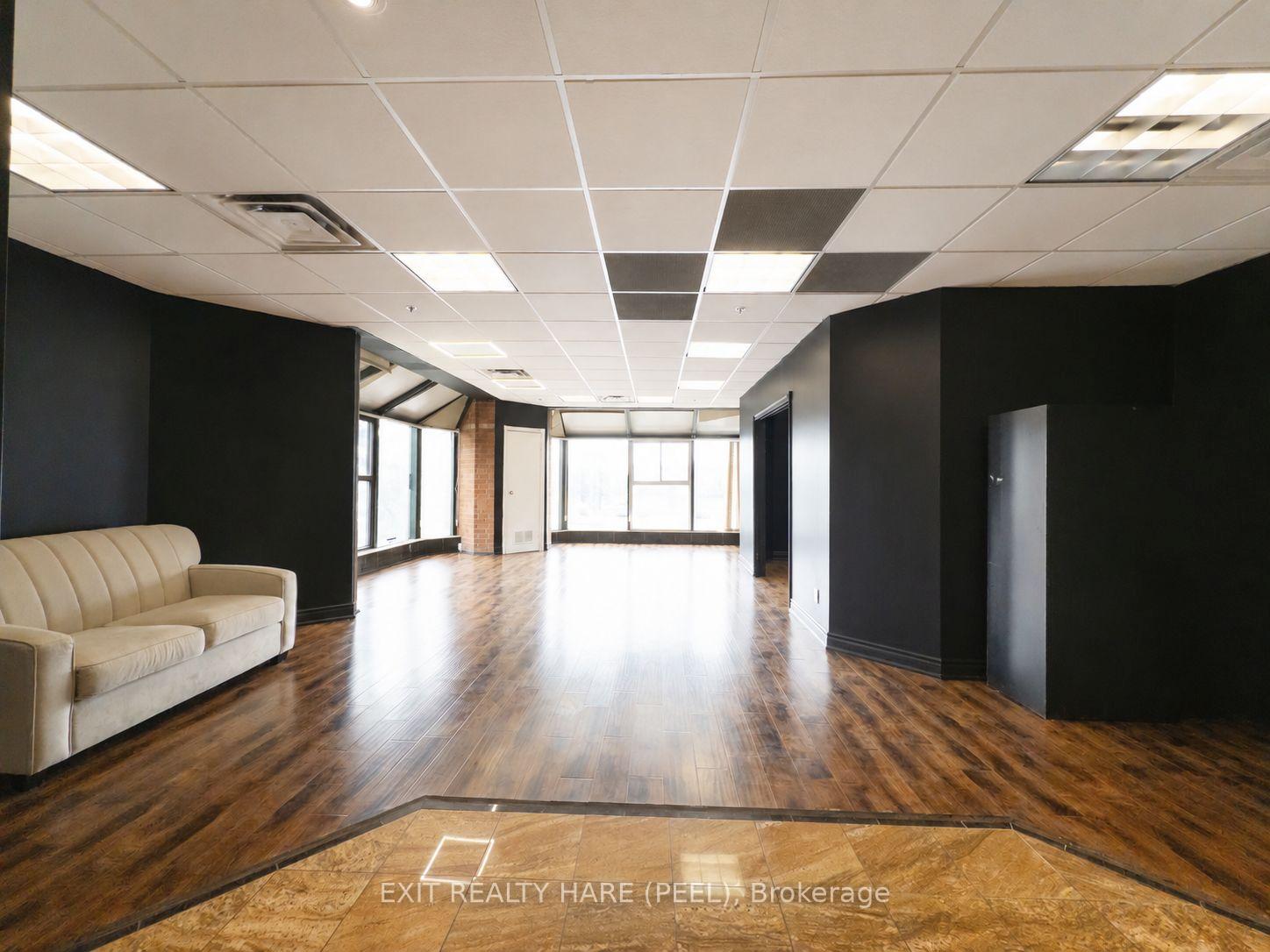 140 Regina Road 24, Vaughan, ON L4L 8N1