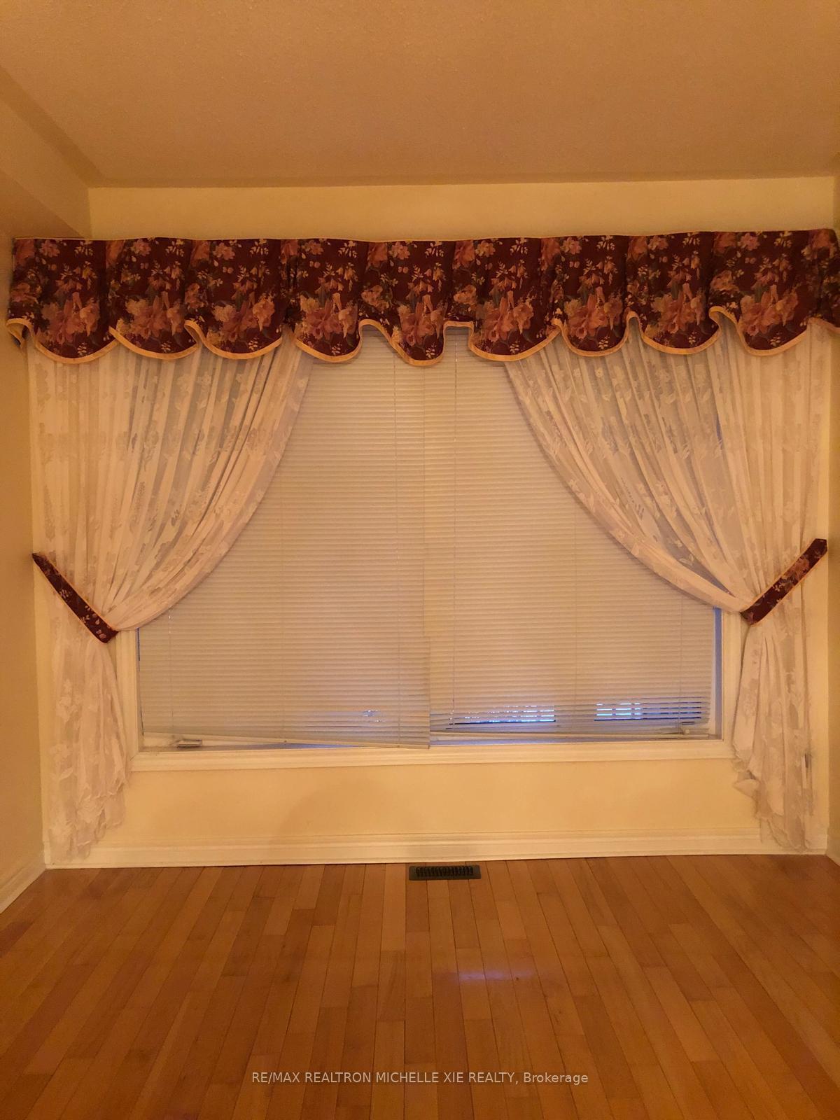 28 Bartlett Road, Markham, ON L6C 2Y6