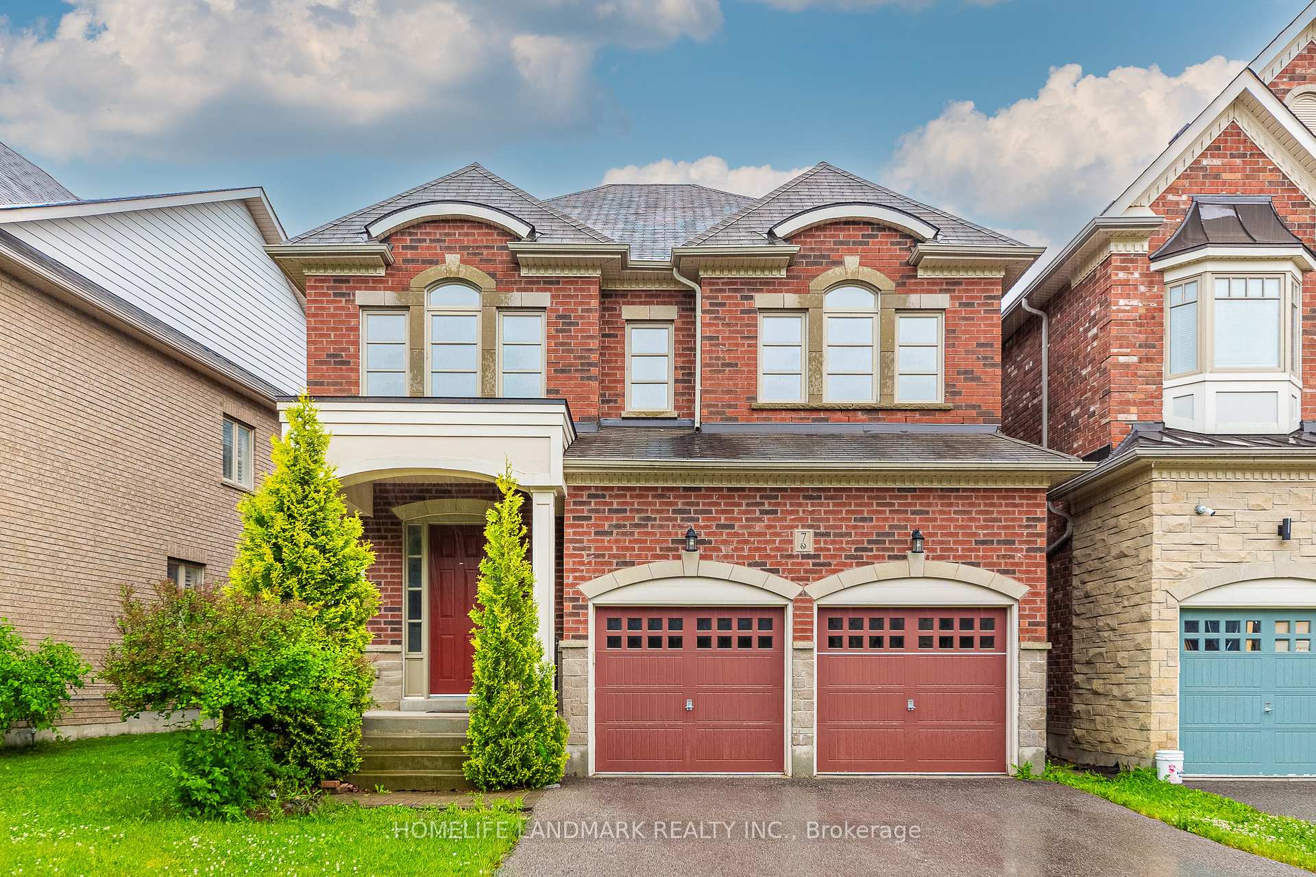 7 Plantain Lane, Richmond Hill, ON L4E 1B8