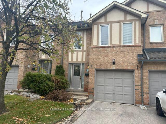 74 Beaumont Place 55, Vaughan, ON L4J 4X2
