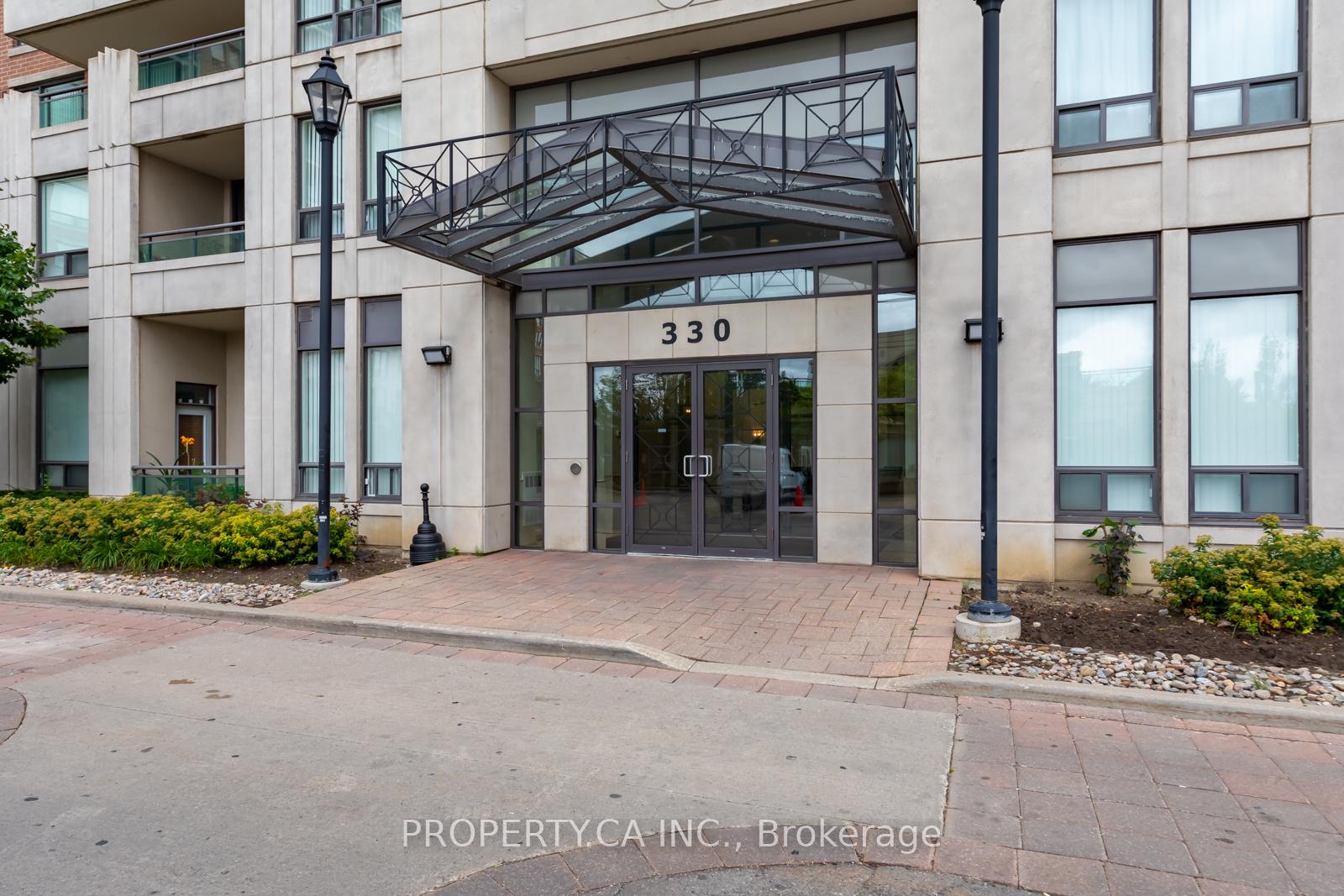 330 Red Maple Road 214, Richmond Hill, ON L4C 0T6