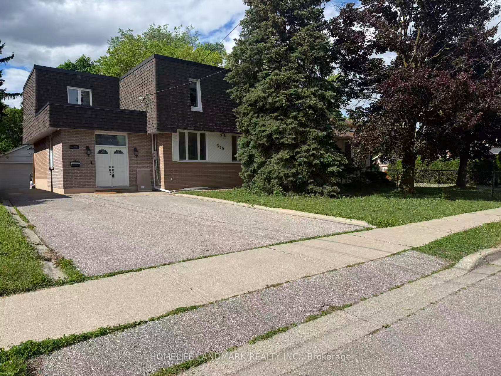 339 Elmwood Avenue Basement, Richmond Hill, ON L4C 1L7
